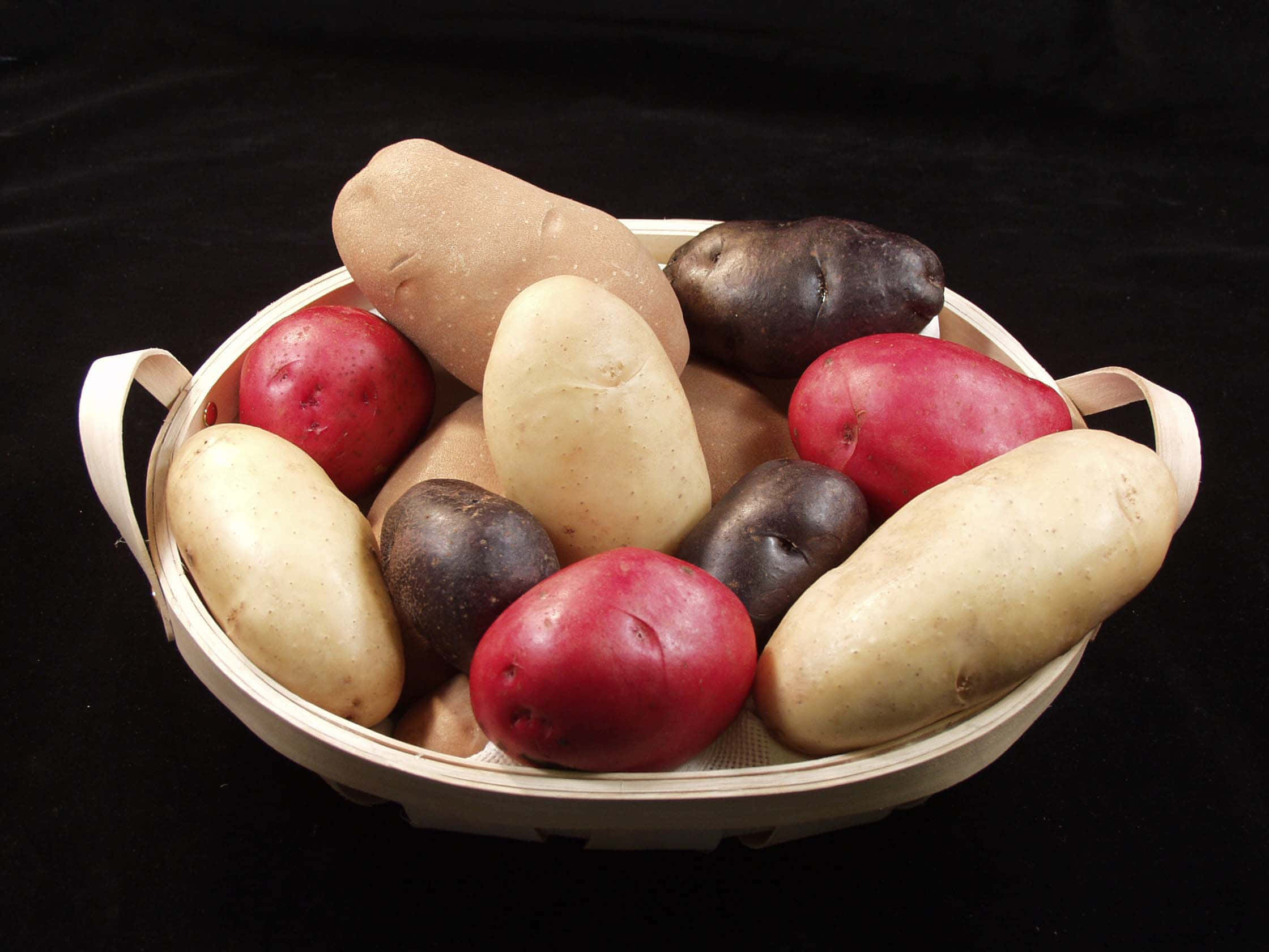 red potatoes, basket, red white and purple potatoes, Full HD Desktop Wallpaper