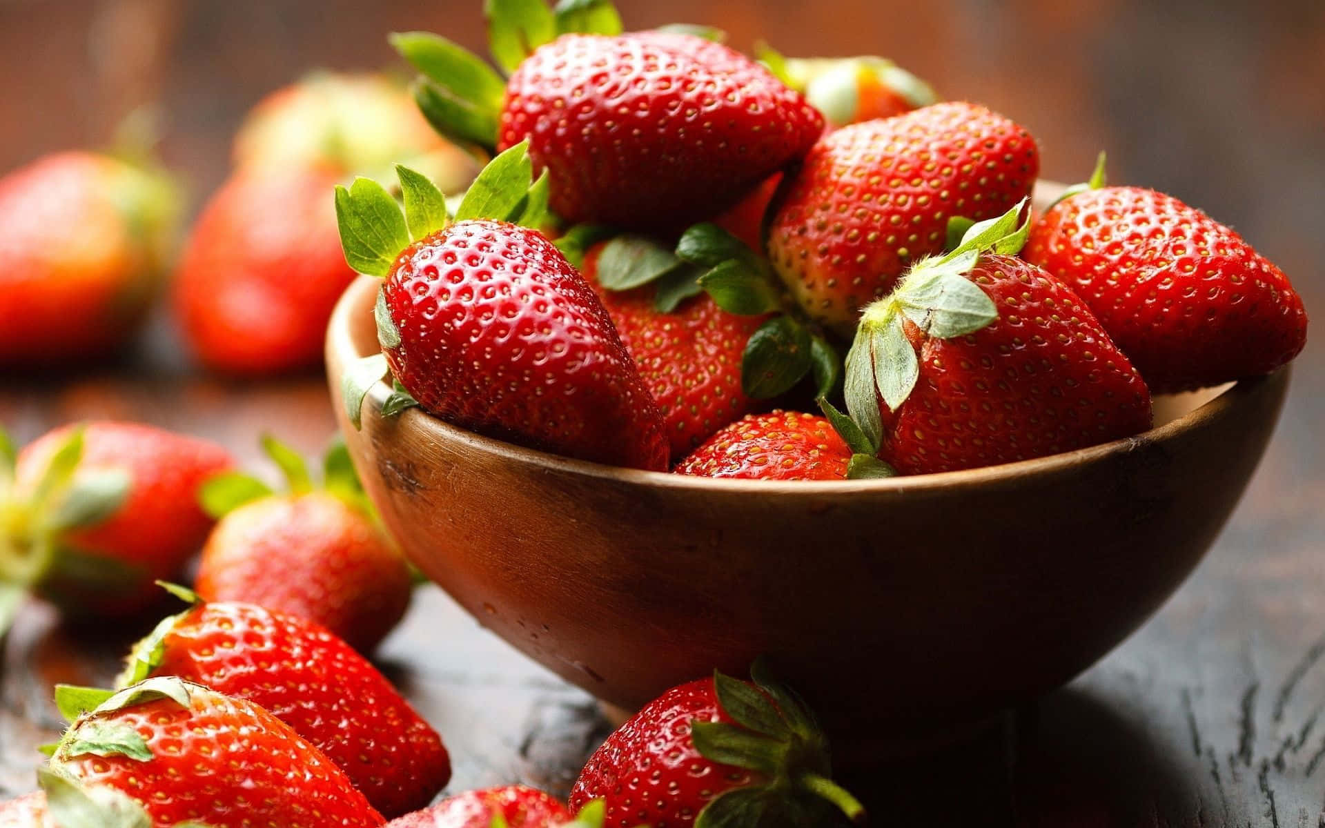Red Strawberry, wooden bowl, fresh ripe strawberries, Full HD Desktop Wallpaper