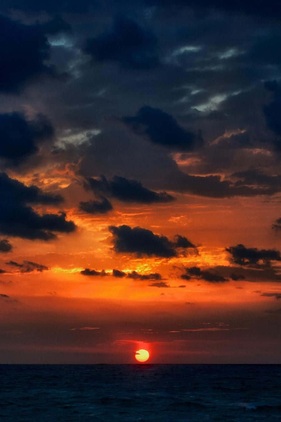 orange sunset, fiery orange sun, turbulent ocean horizon, HD Phone Wallpaper