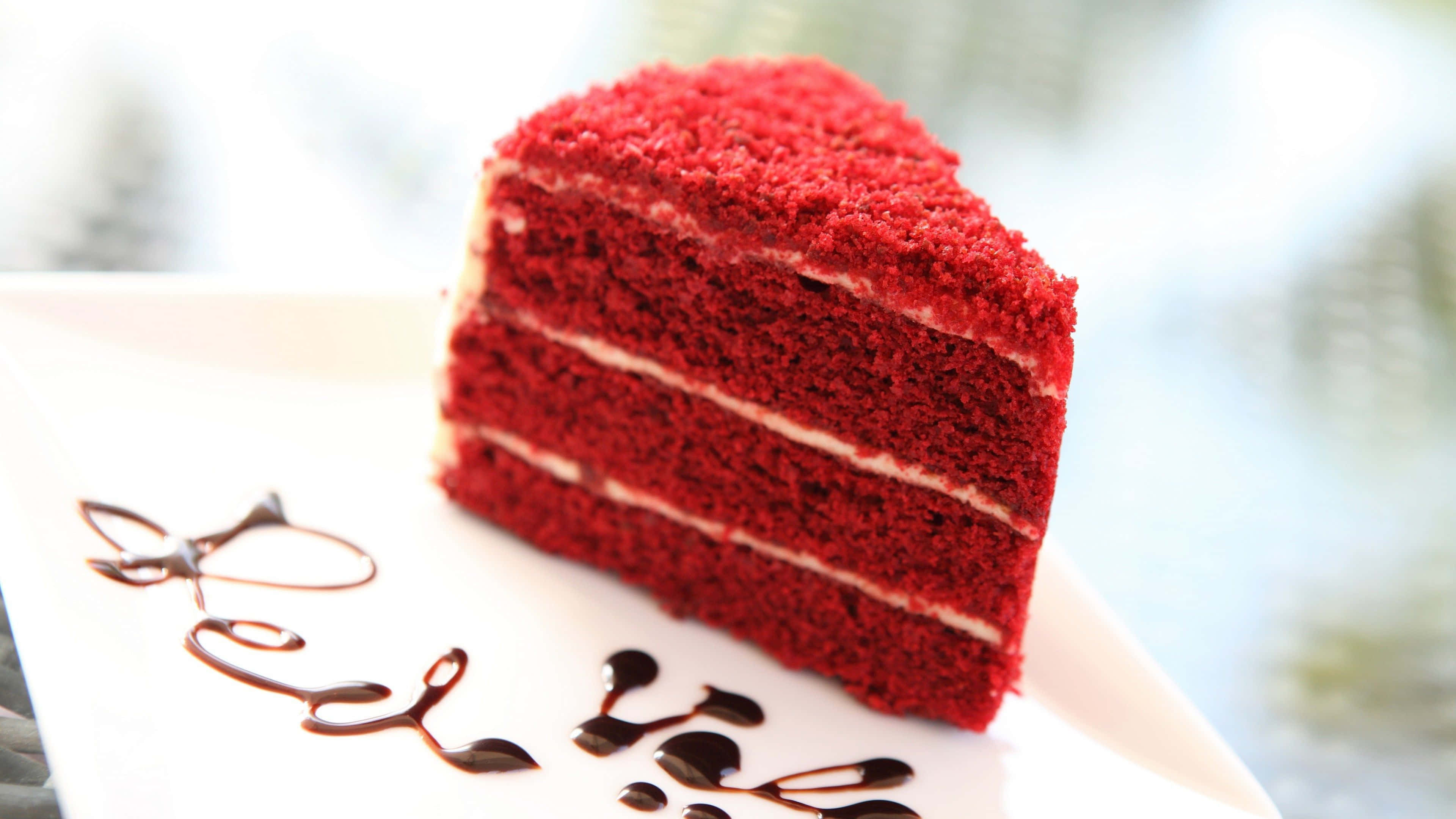 Red Velvet Cake, cream cheese frosting, chocolate drizzle, 4K Desktop Wallpaper