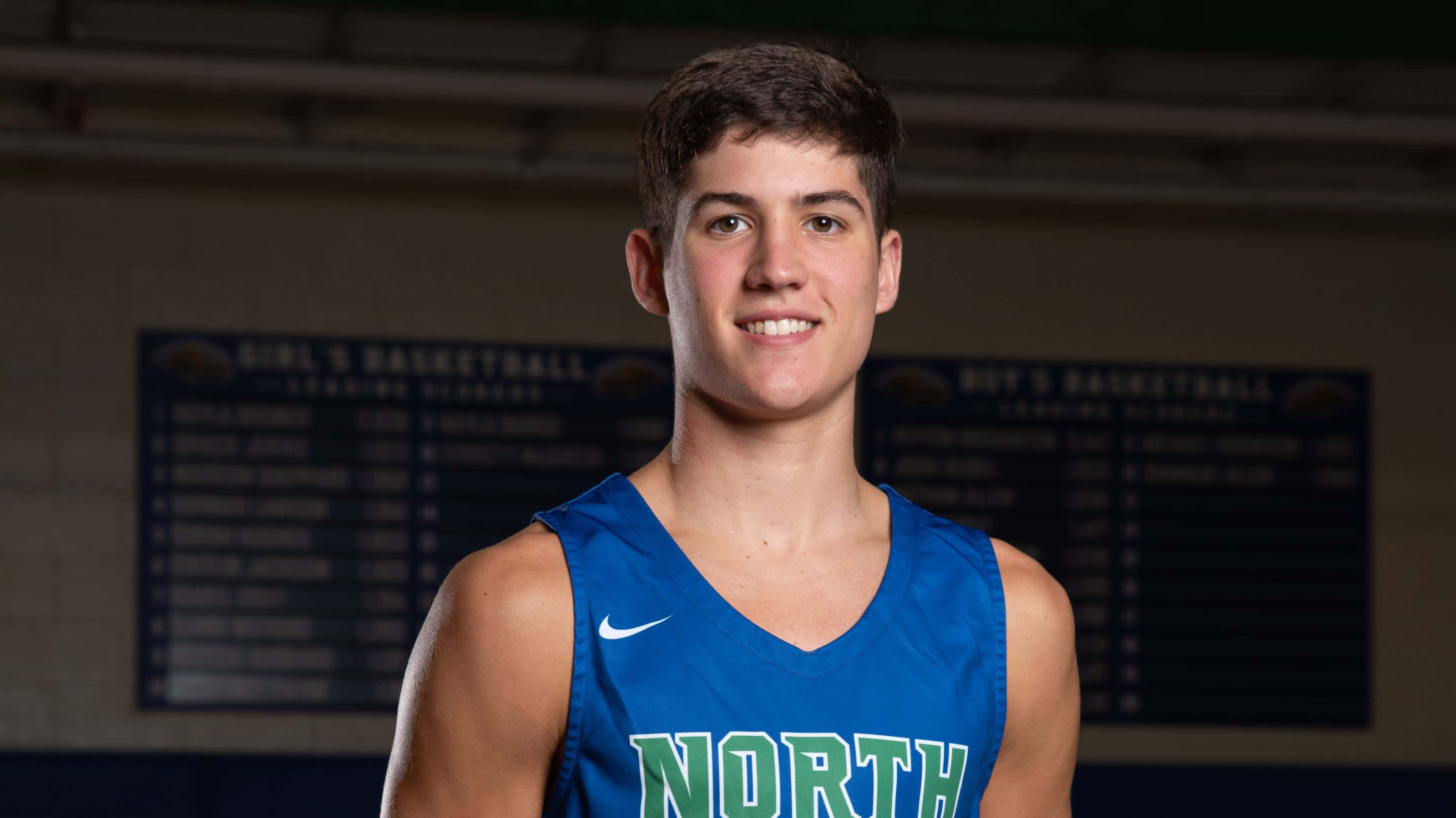 Reed Sheppard, blue North jersey, gymnasium, 2K Desktop Wallpaper