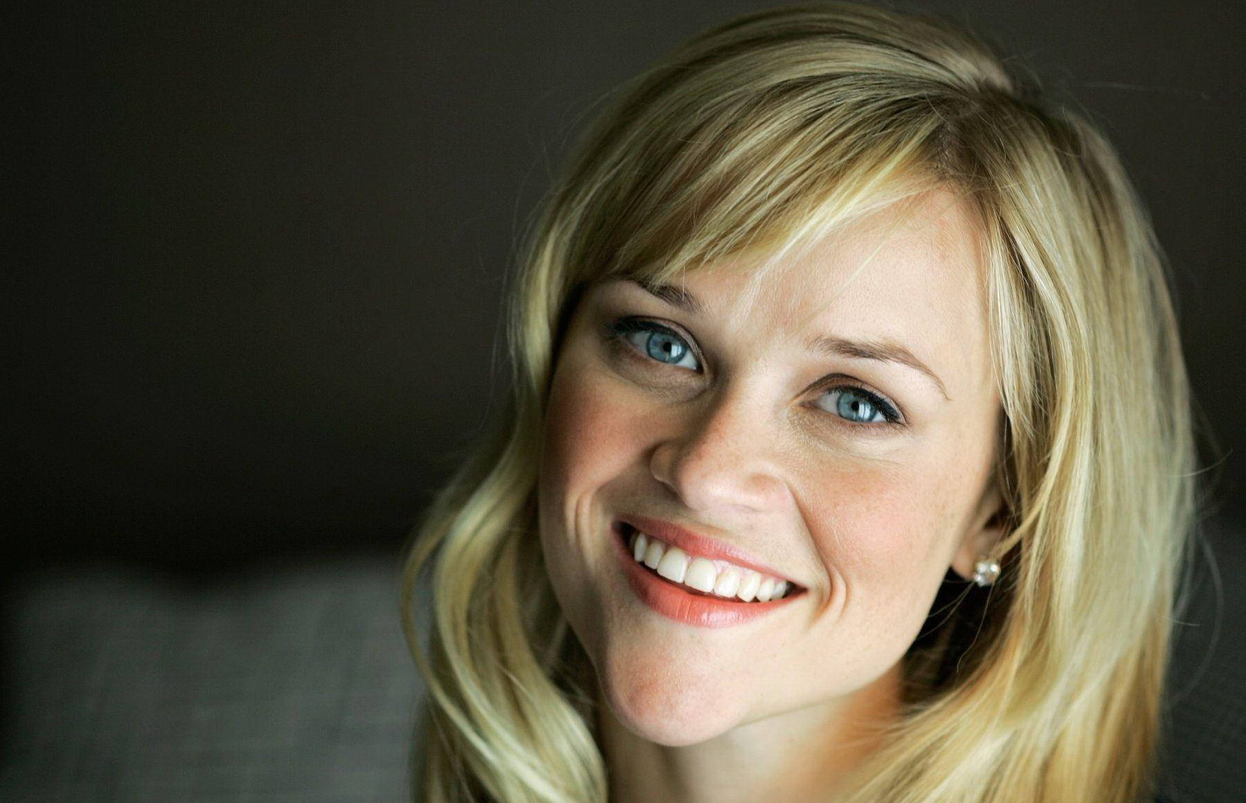 Reese Witherspoon, blonde woman, bright blue eyes, HD Desktop Wallpaper