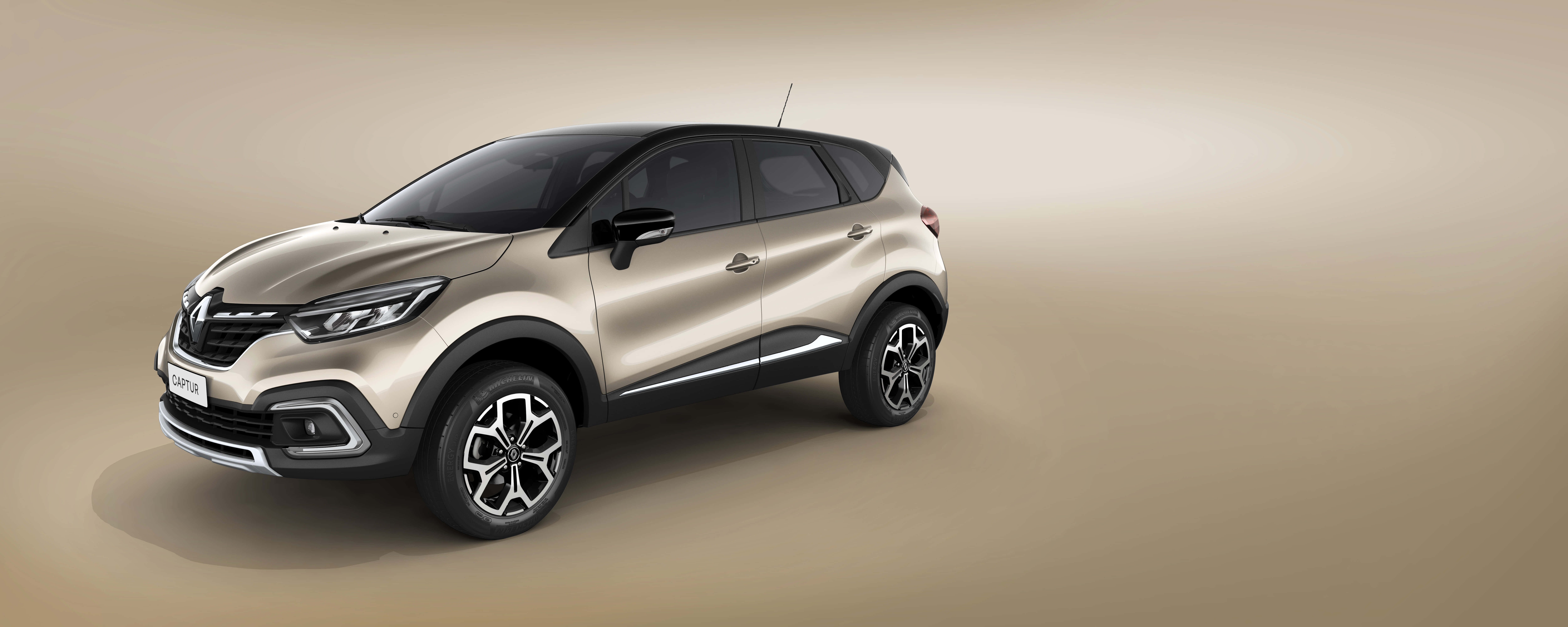 Renault Captur, beige, minimalist studio, 8K Desktop Wallpaper
