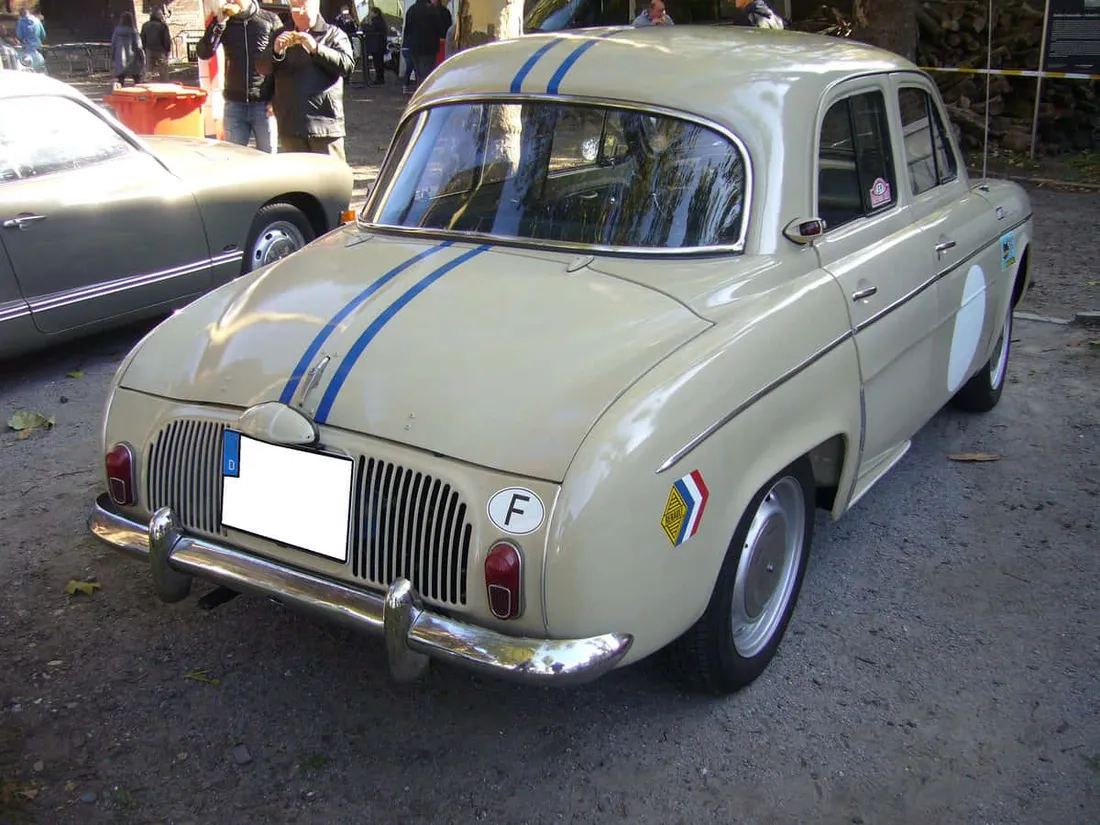 Renault Dauphine