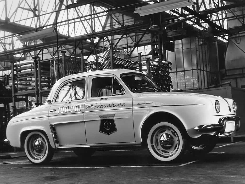 Renault Dauphine, 100001, factory assembly line, SD Desktop Wallpaper