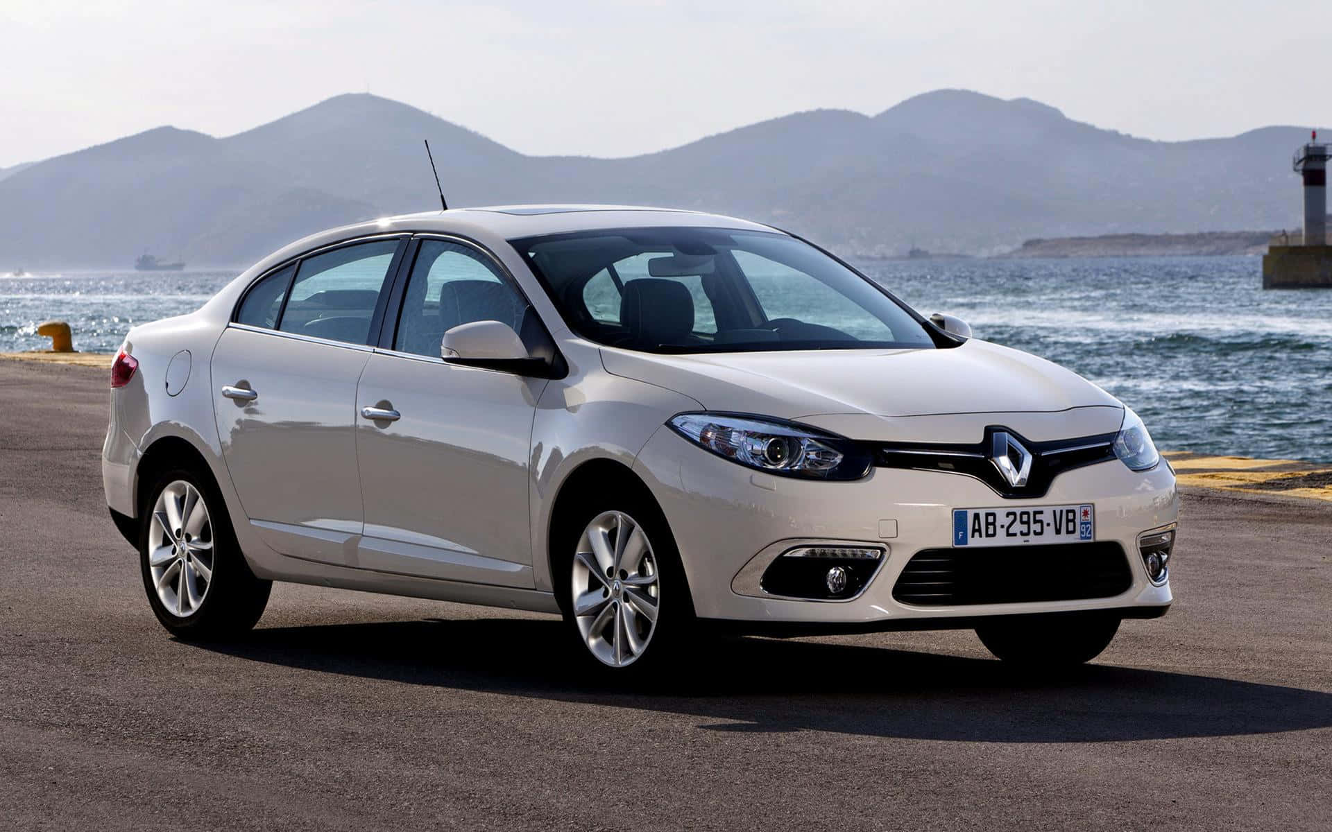 Renault Fluence, silver, coastal road, Full HD Desktop Wallpaper