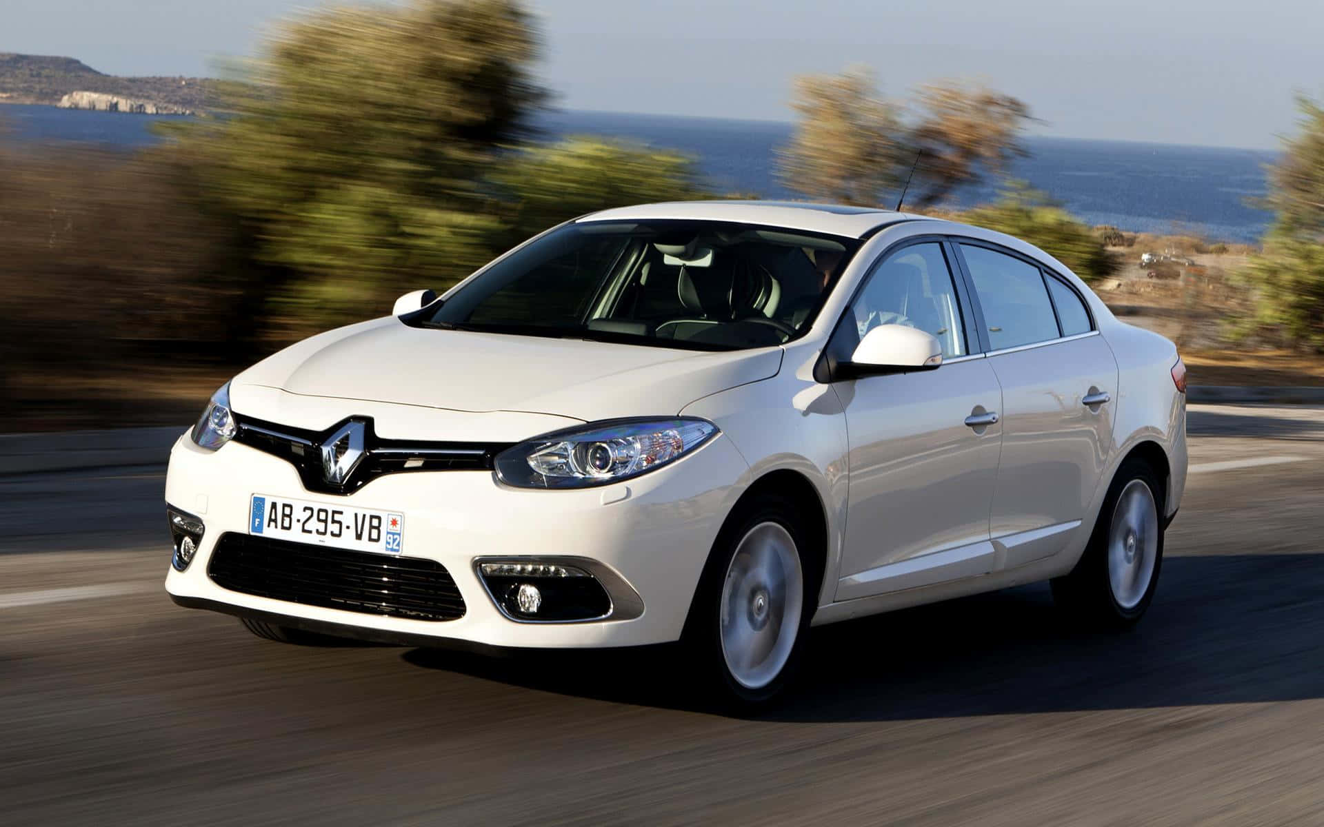 Renault Fluence, white, coastal road, Full HD Desktop Wallpaper