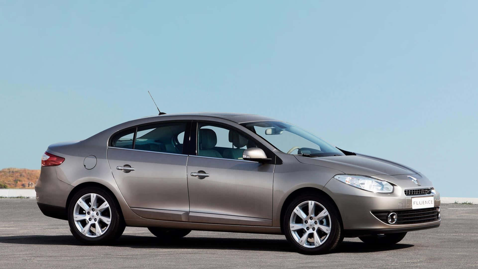 Renault Fluence, silver, sedan, Full HD Desktop Wallpaper