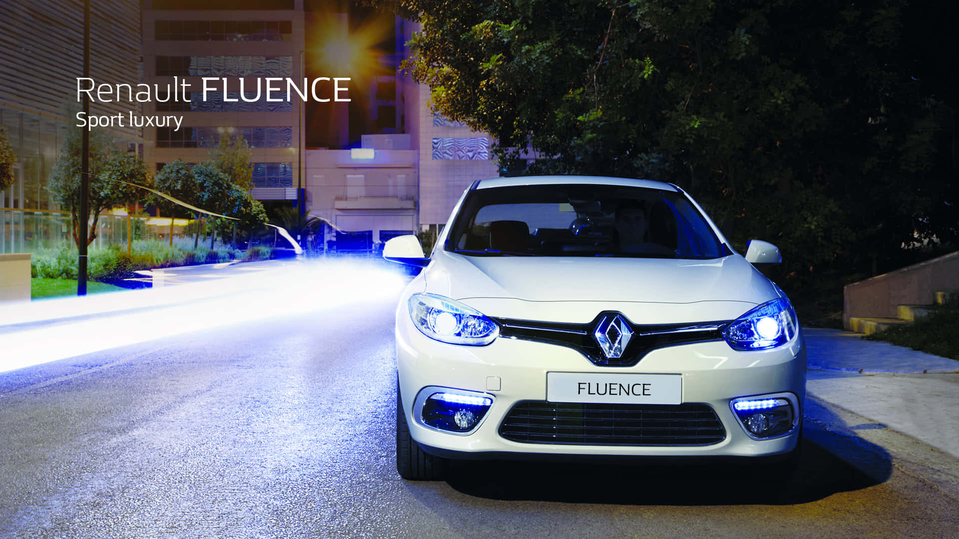 Renault Fluence, white, night, Full HD Desktop Wallpaper