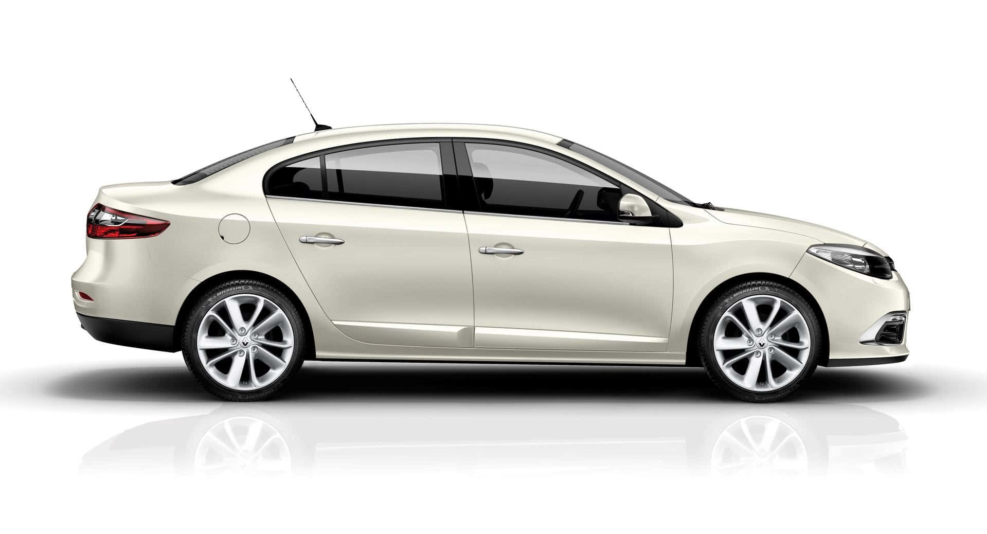 Renault Fluence, cream-colored, sedan, HD Desktop Wallpaper