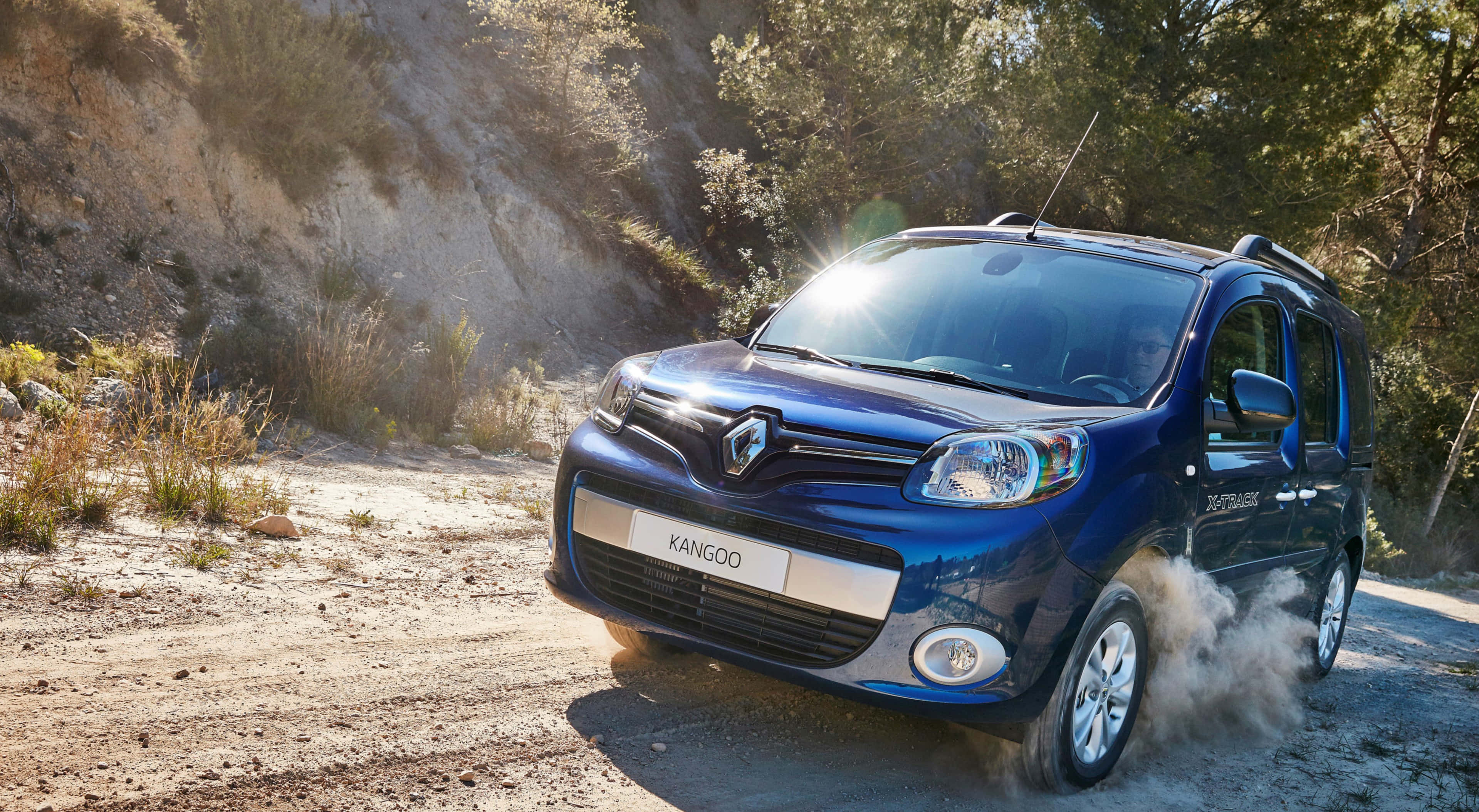 Renault Kangoo, blue, dusty terrain, 2K Desktop Wallpaper