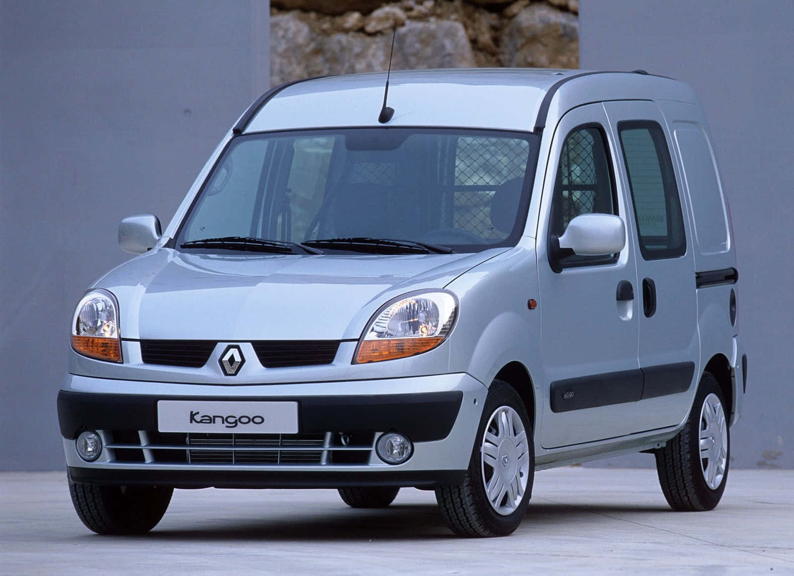 Renault Kangoo, silver, stone wall, HD Desktop Wallpaper