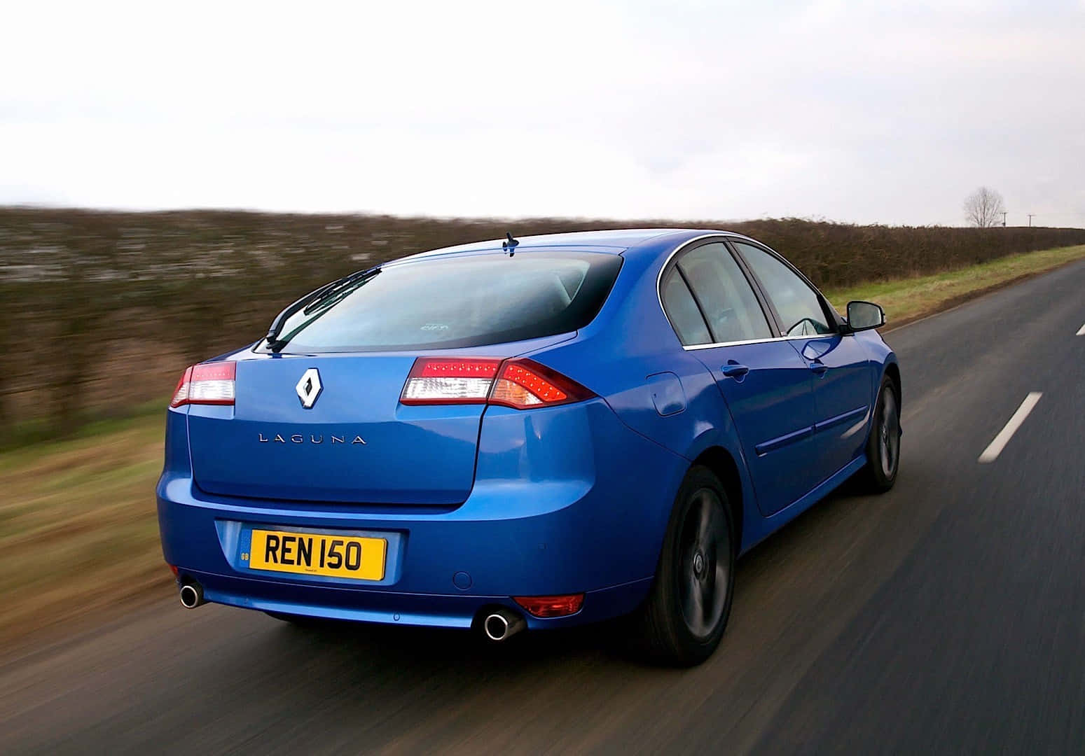 Renault Laguna, vibrant blue, sedan, HD Desktop Wallpaper