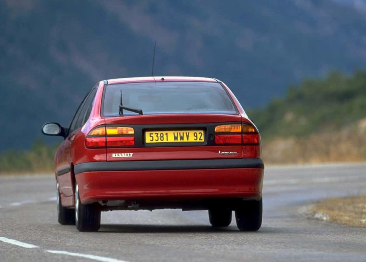 Renault Laguna, red, sedan, SD Desktop Wallpaper