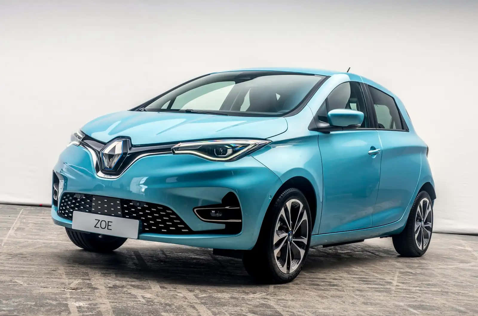 Renault Zoe, light blue, polished concrete flooring, HD Desktop Wallpaper