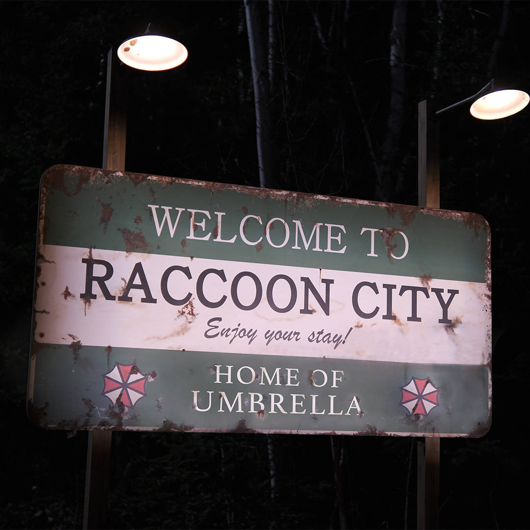 Resident Evil Welcome To Raccoon City, Raccoon City, streetlights, SD Desktop Wallpaper