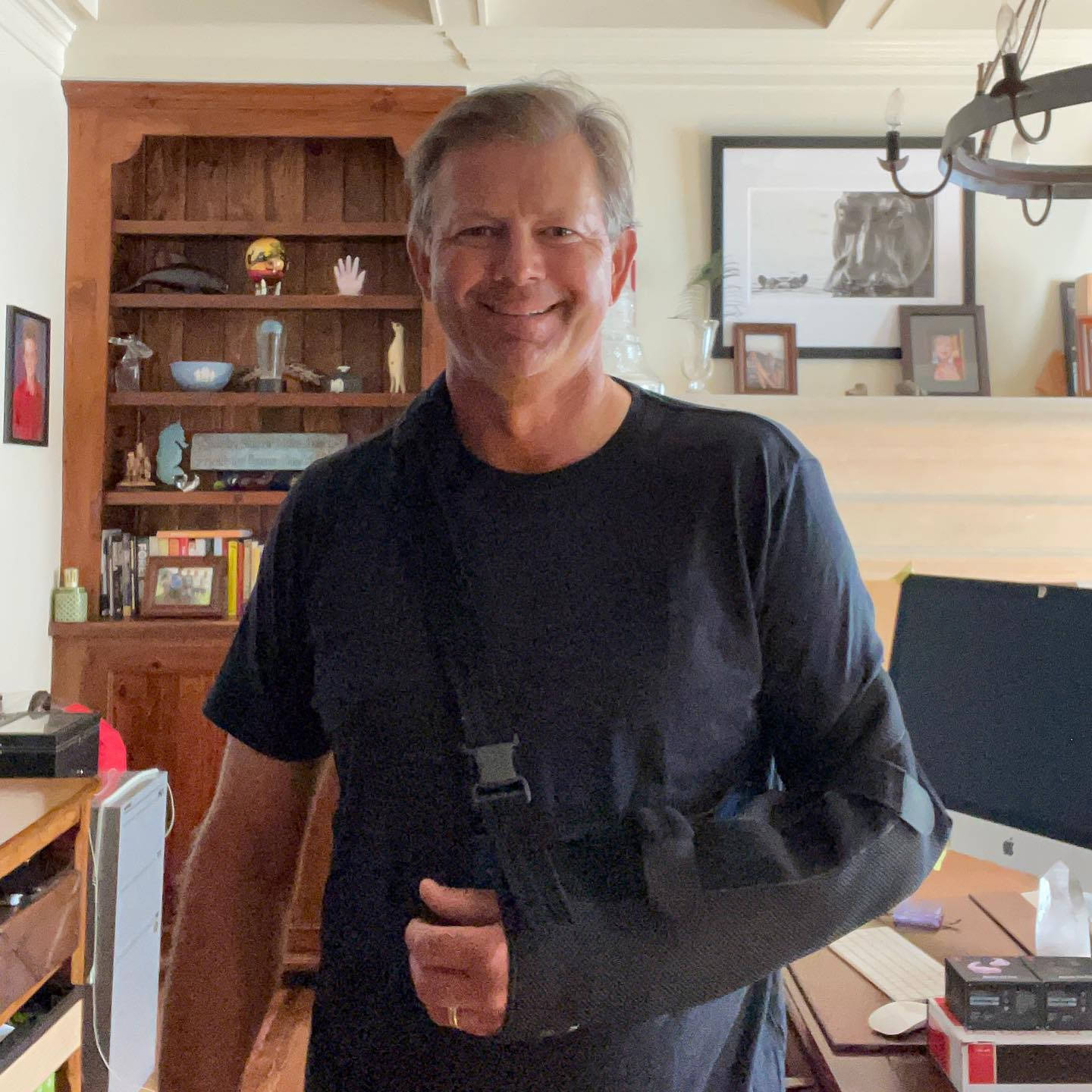 Retief Goosen, arm sling support, black t-shirt, HD Desktop Wallpaper