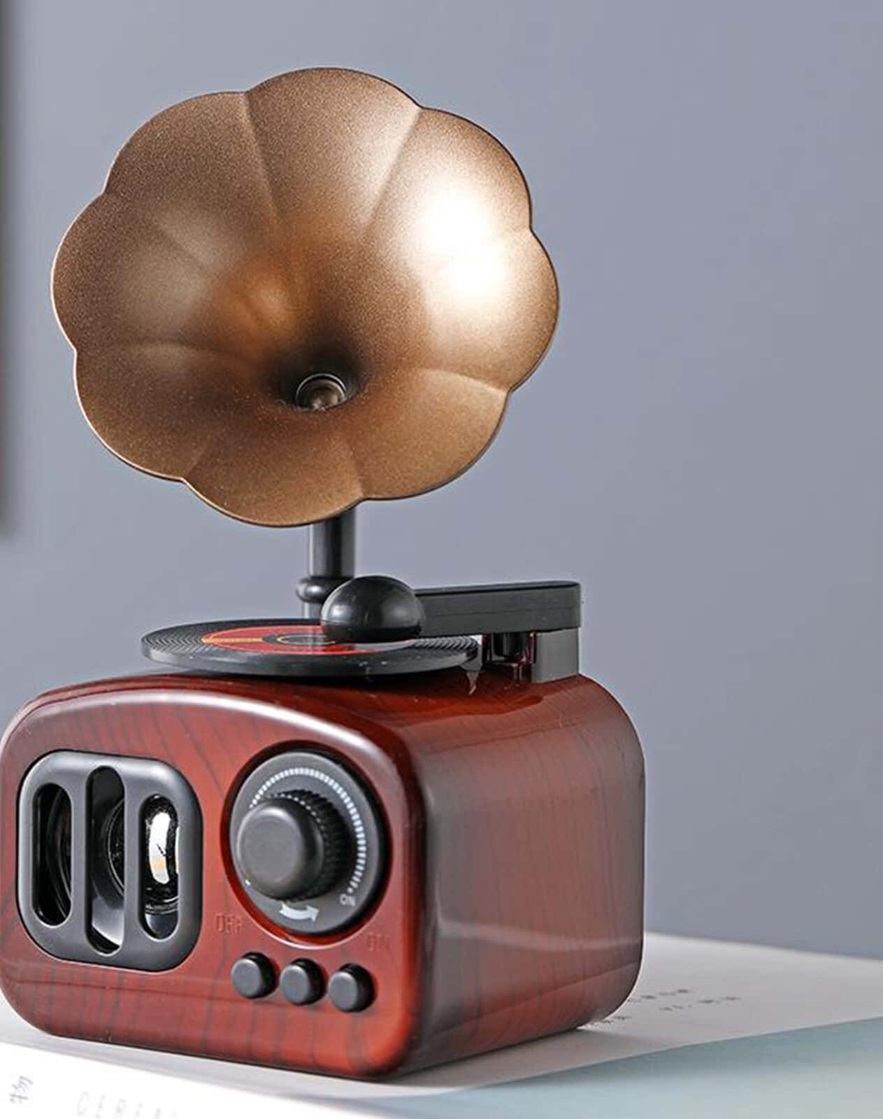 vintage-style phonograph, brass horn, wooden body, HD Phone Wallpaper