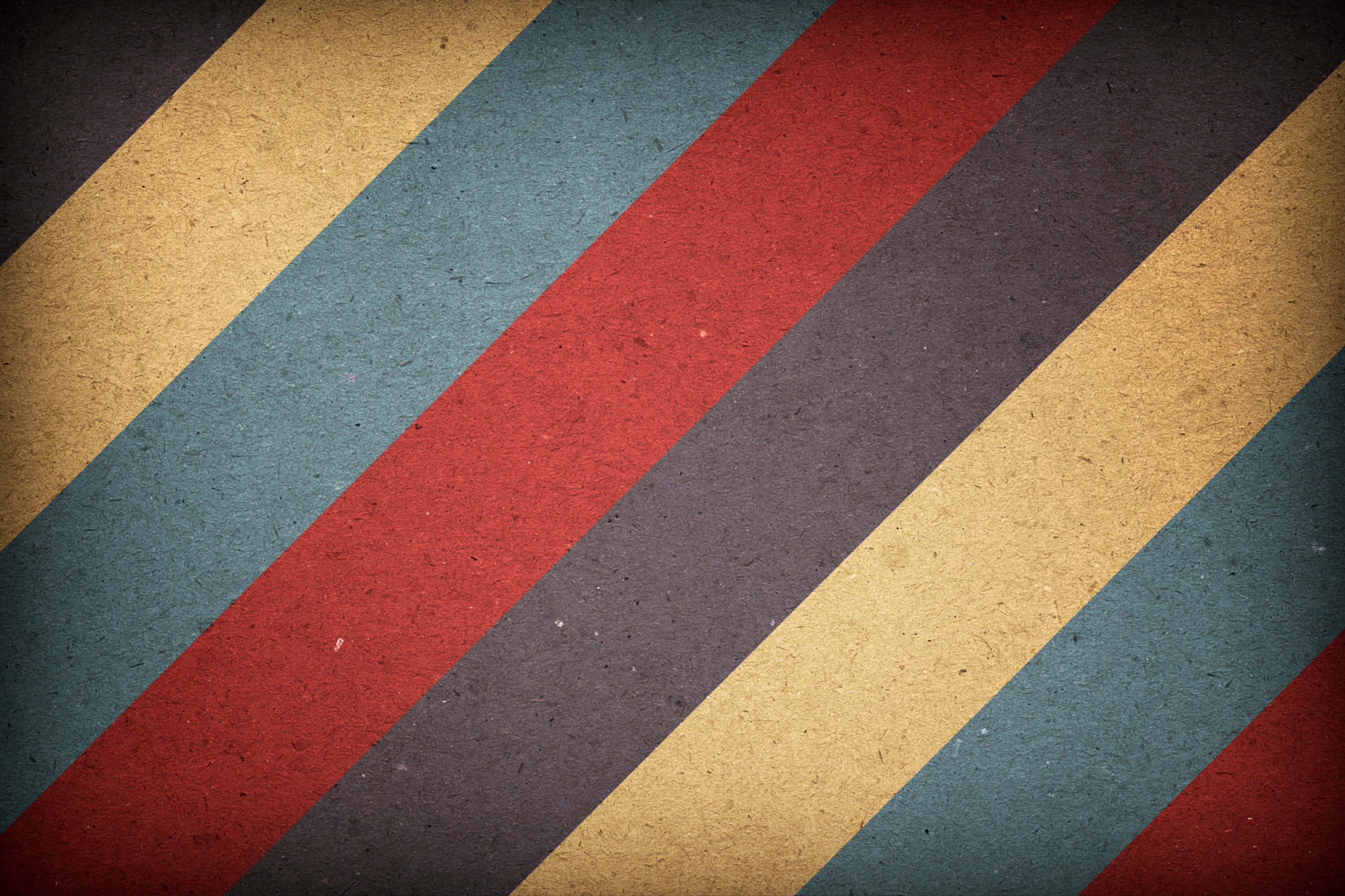 retro striped background texture, diagonal stripes, vintage hues, 2K Desktop Wallpaper