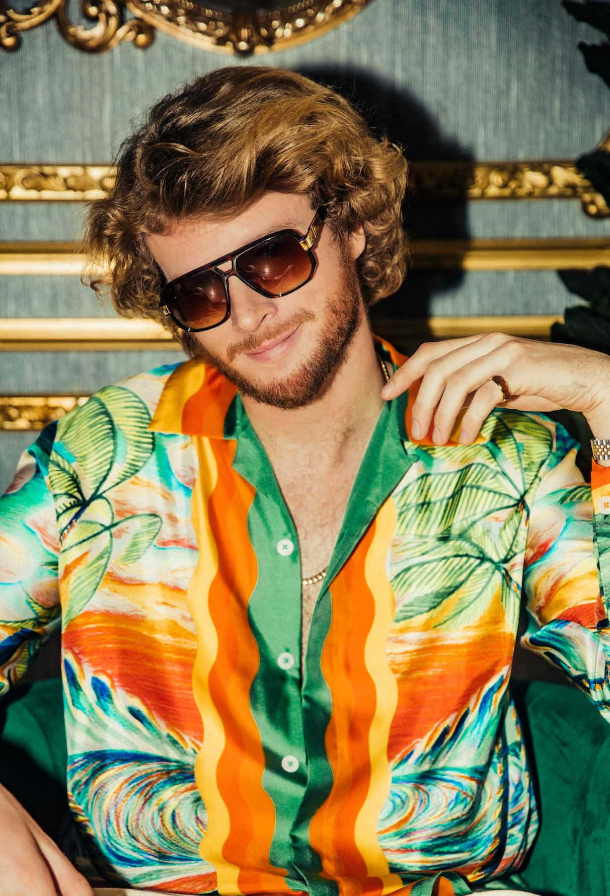 retro hairstyle, colorful shirt, curly hair, HD Phone Wallpaper