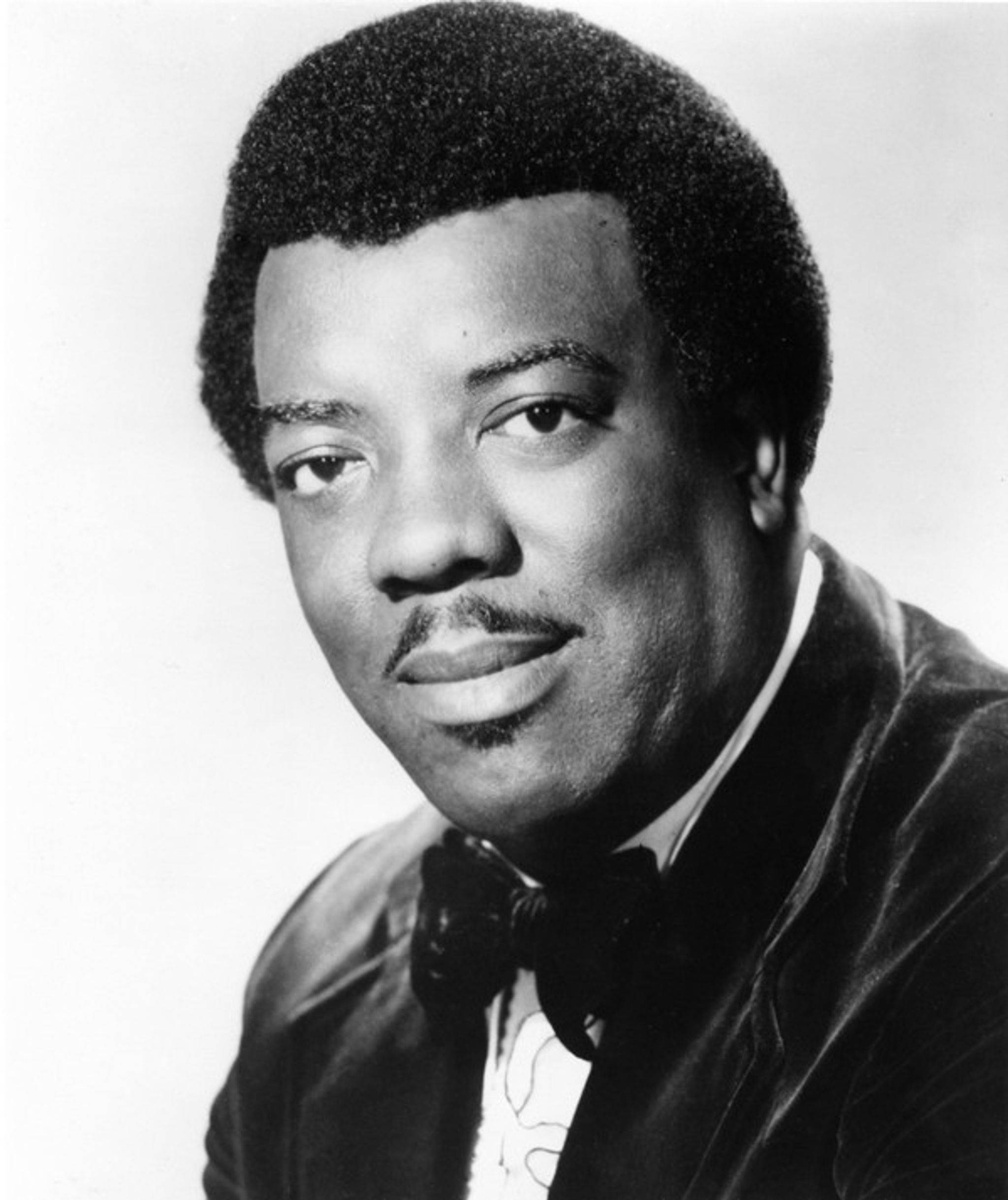 Rev James Cleveland, American gospel artist, black and white portrait, Full HD Phone Wallpaper