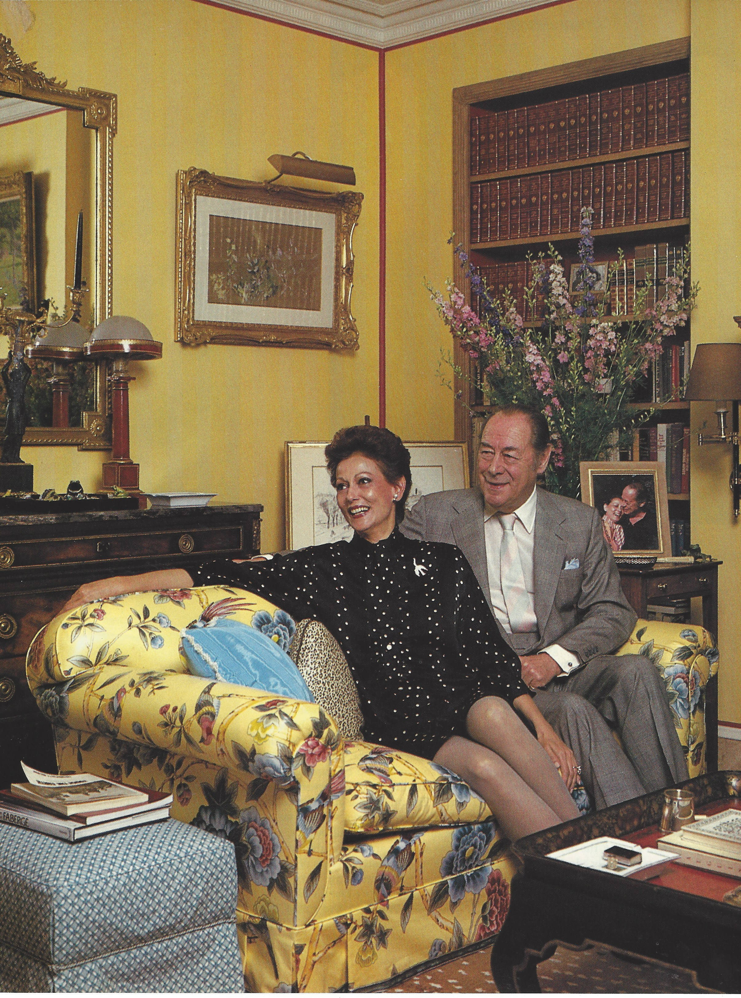 Rex Harrison, floral yellow sofa, vintage living room, 2K Phone Wallpaper