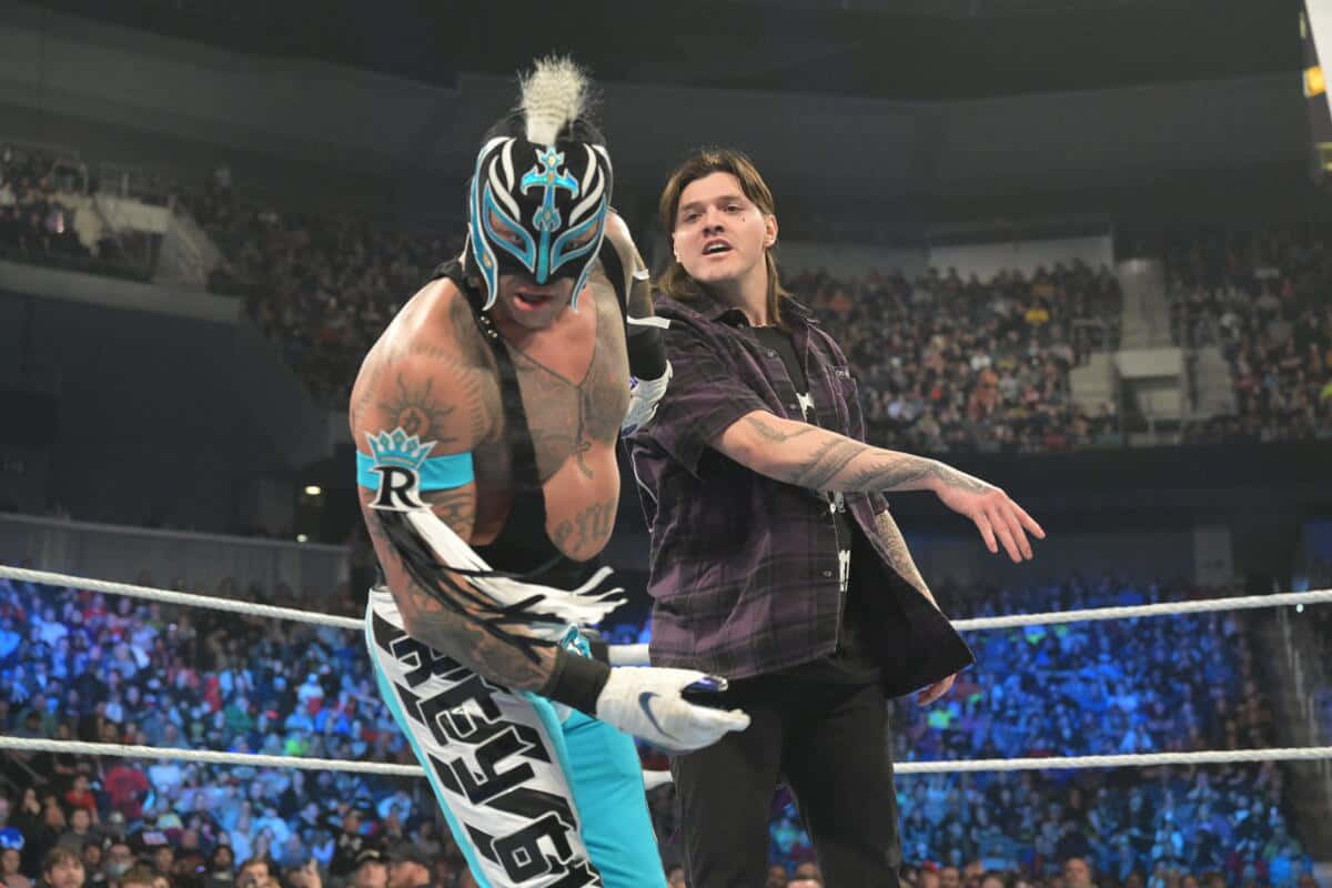 Rey Mysterio, luchador, blue and black gear, SD Desktop Wallpaper