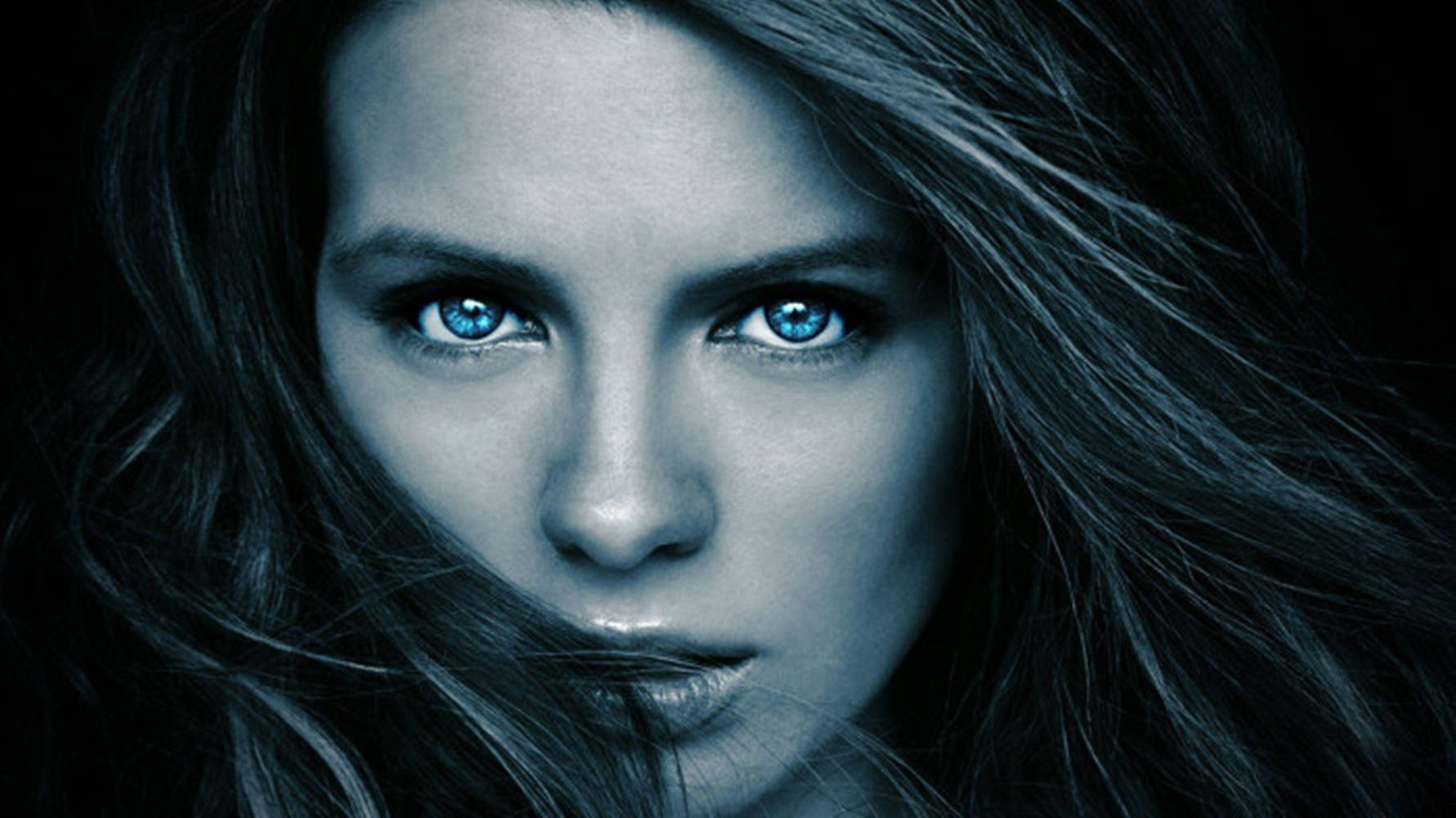 Rhona Mitra, blue eyes, dark hair, HD Desktop Wallpaper