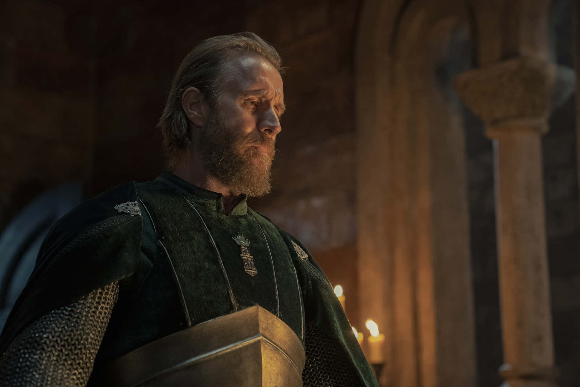 Rhys Ifans, dark medieval armor, candlelit stone hall, Full HD Desktop Wallpaper