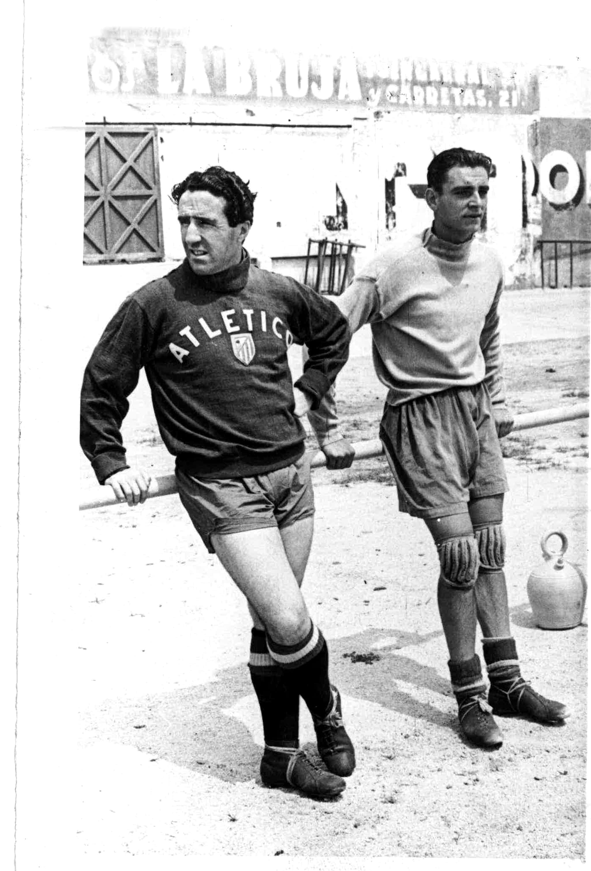 Ricardo Zamora, vintage football players, retro kits, 2K Phone Wallpaper