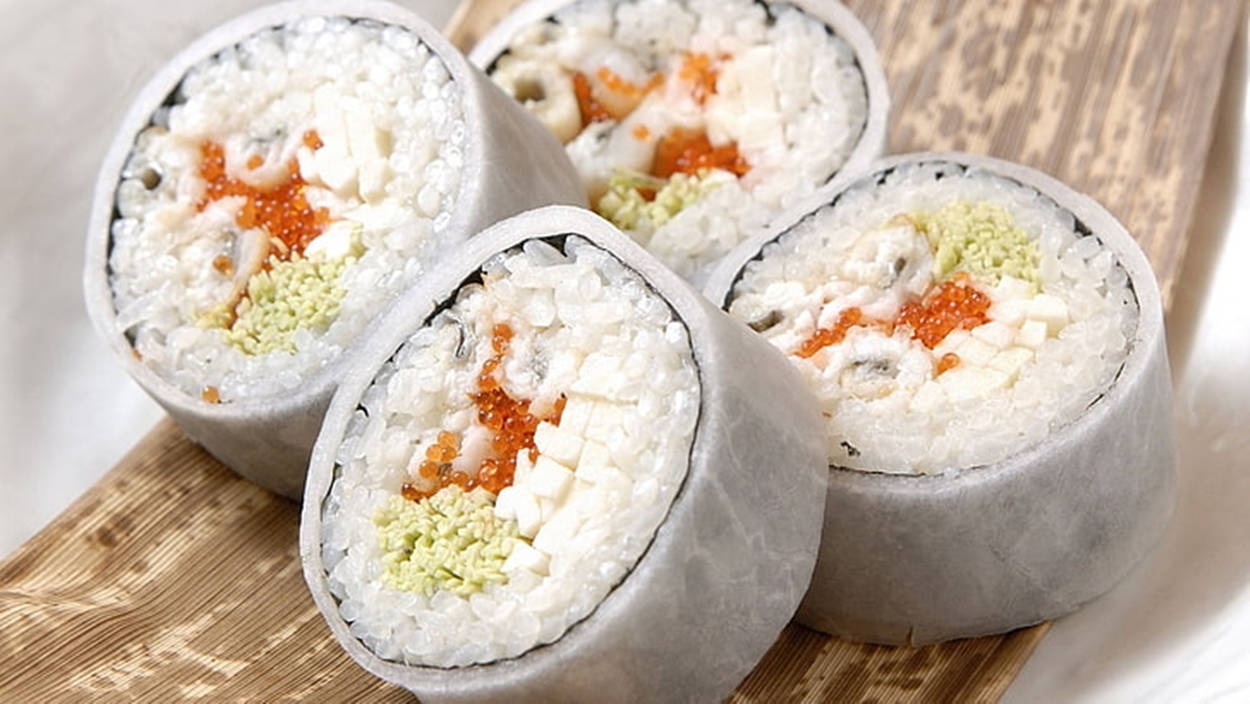 crab roe rice roll, sushi rolls, rice tobiko, SD Desktop Wallpaper