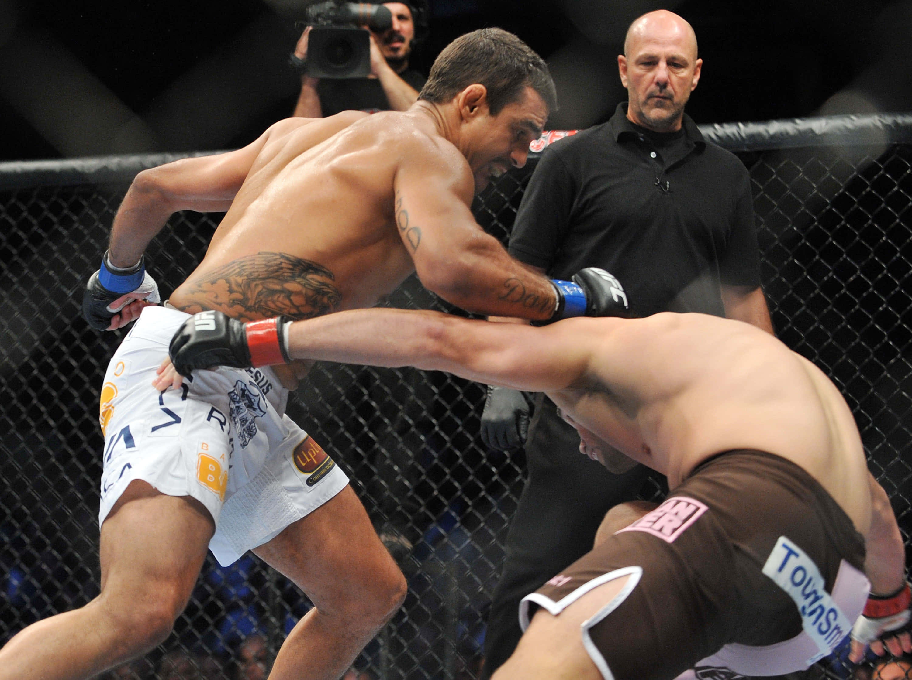 Rich Franklin, cage, mixed martial arts match, 2K Desktop Wallpaper