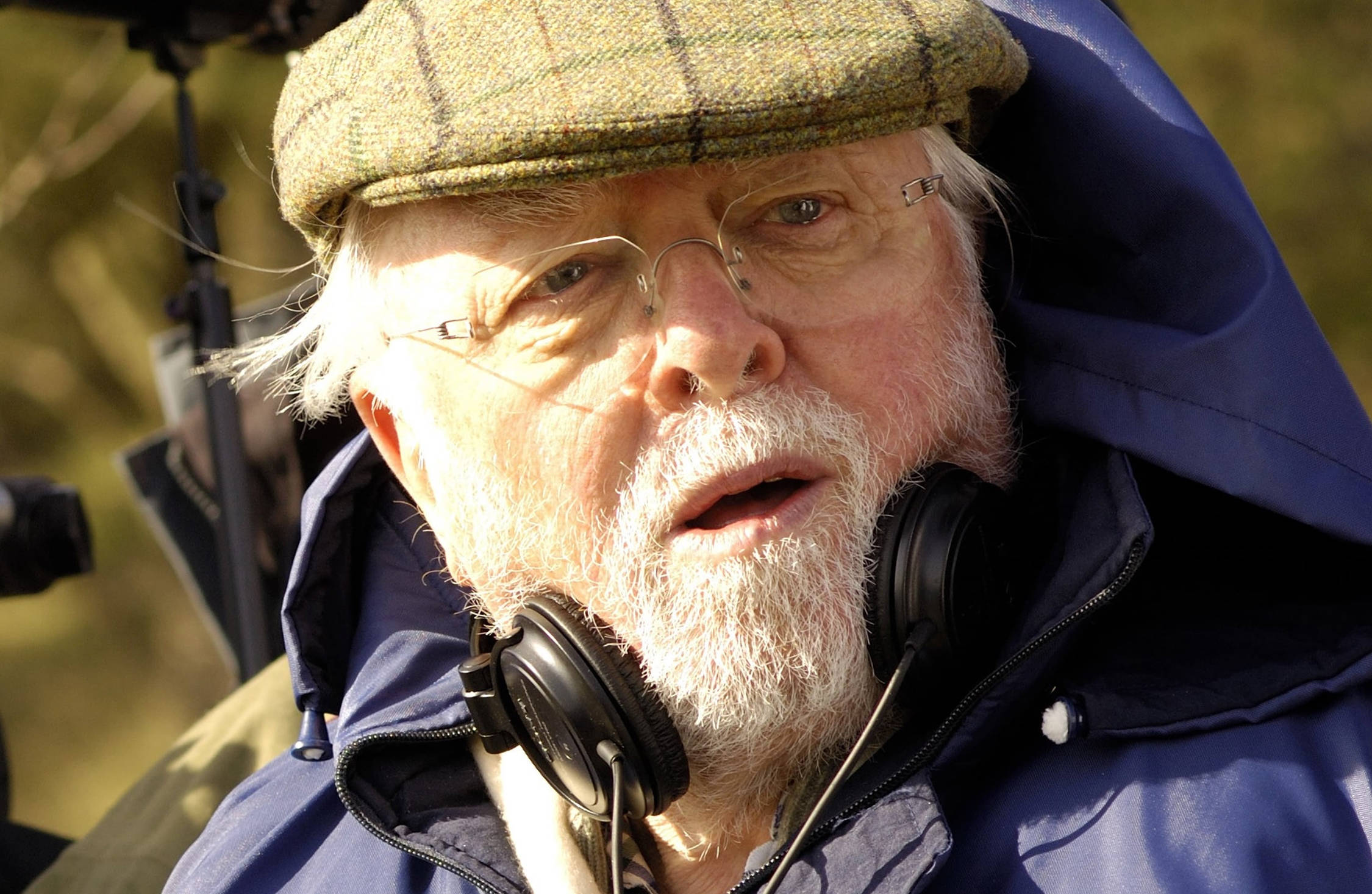 Richard Attenborough, blue jacket, white beard, Full HD Desktop Wallpaper