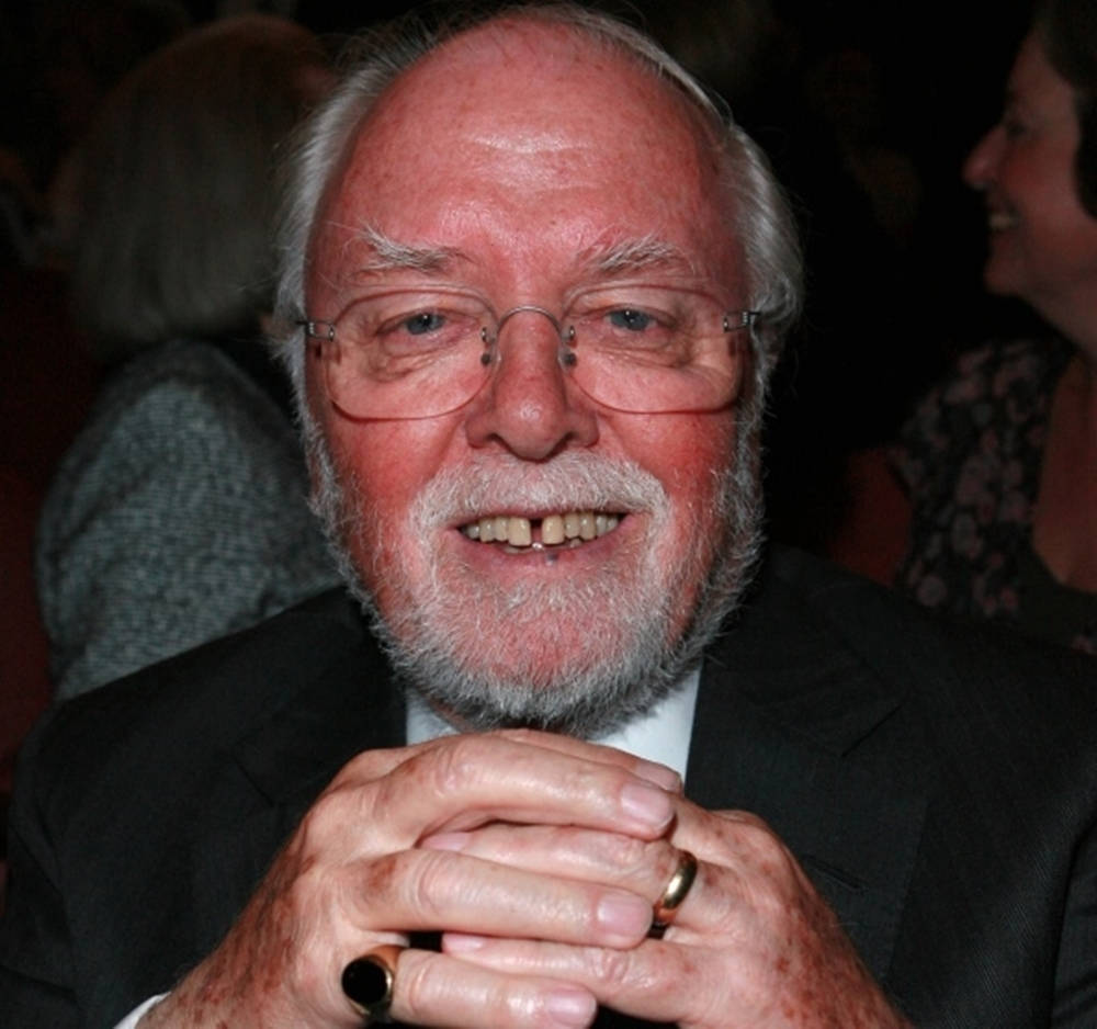 Richard Attenborough, ring, glasses, SD Desktop Wallpaper