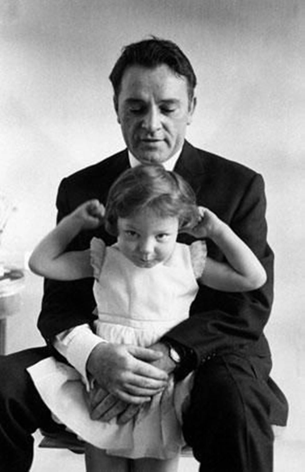 Richard Burton, daughter, suit, HD Phone Wallpaper