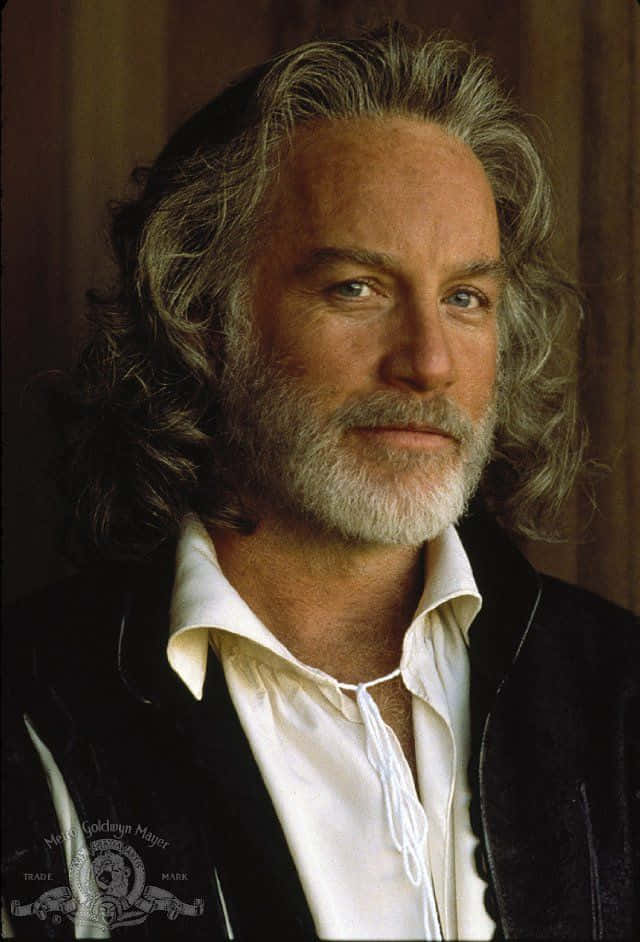 Richard Dreyfuss, long wavy gray hair, full beard, SD Phone Wallpaper