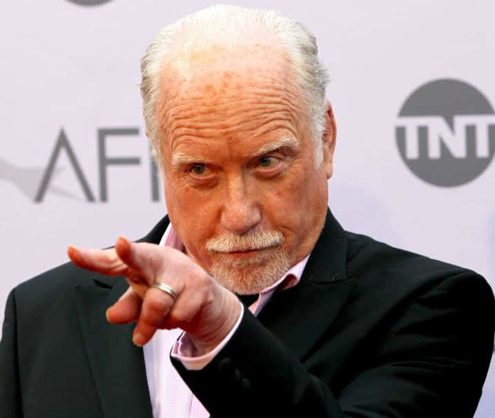 Richard Dreyfuss, black suit, white hair, SD Desktop Wallpaper