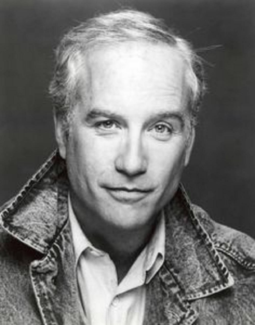 Richard Dreyfuss, black and white, denim jacket, SD Phone Wallpaper