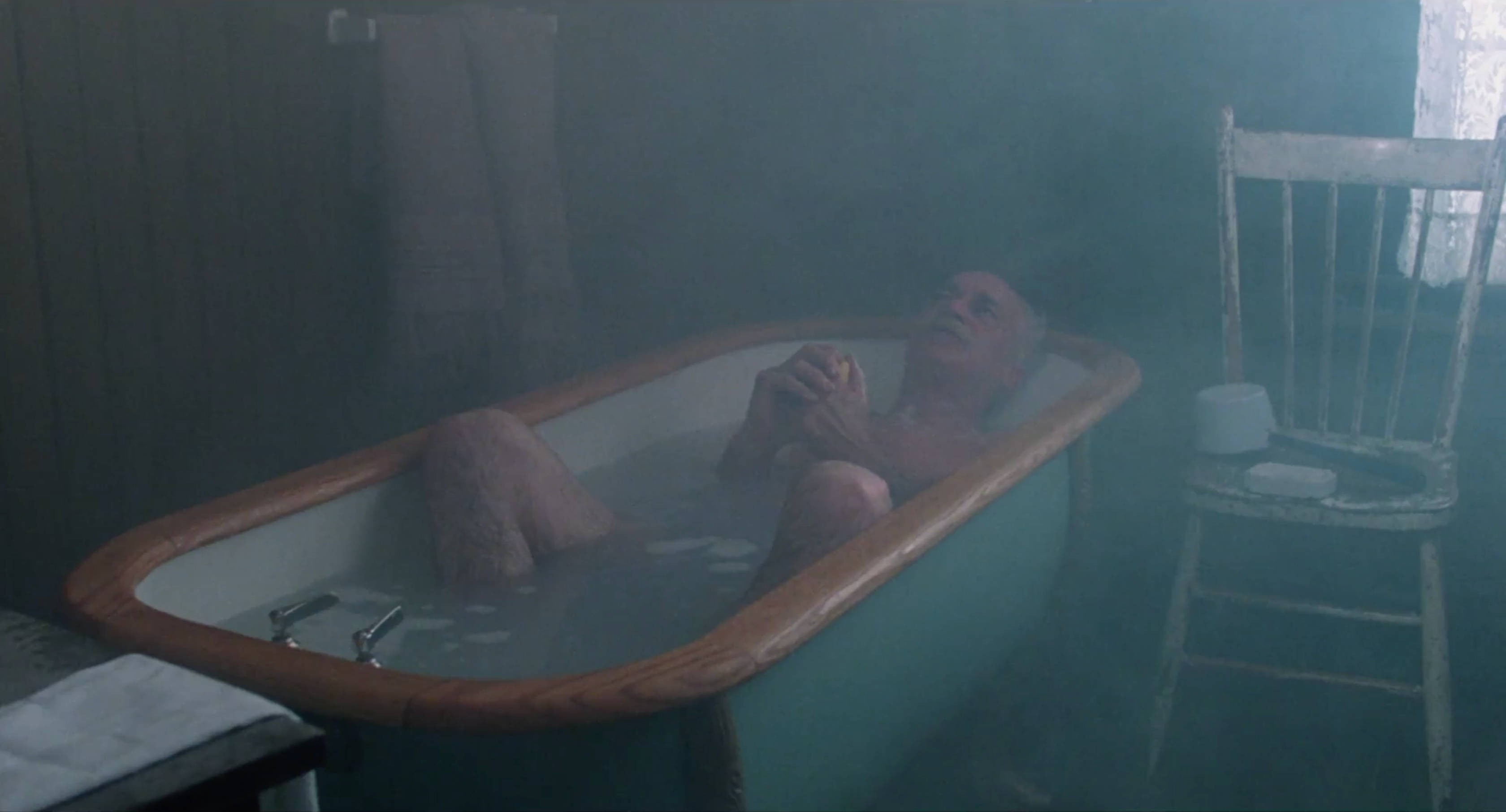 Richard Farnsworth, vintage bathtub, dimly lit bathroom, 2K Desktop Wallpaper