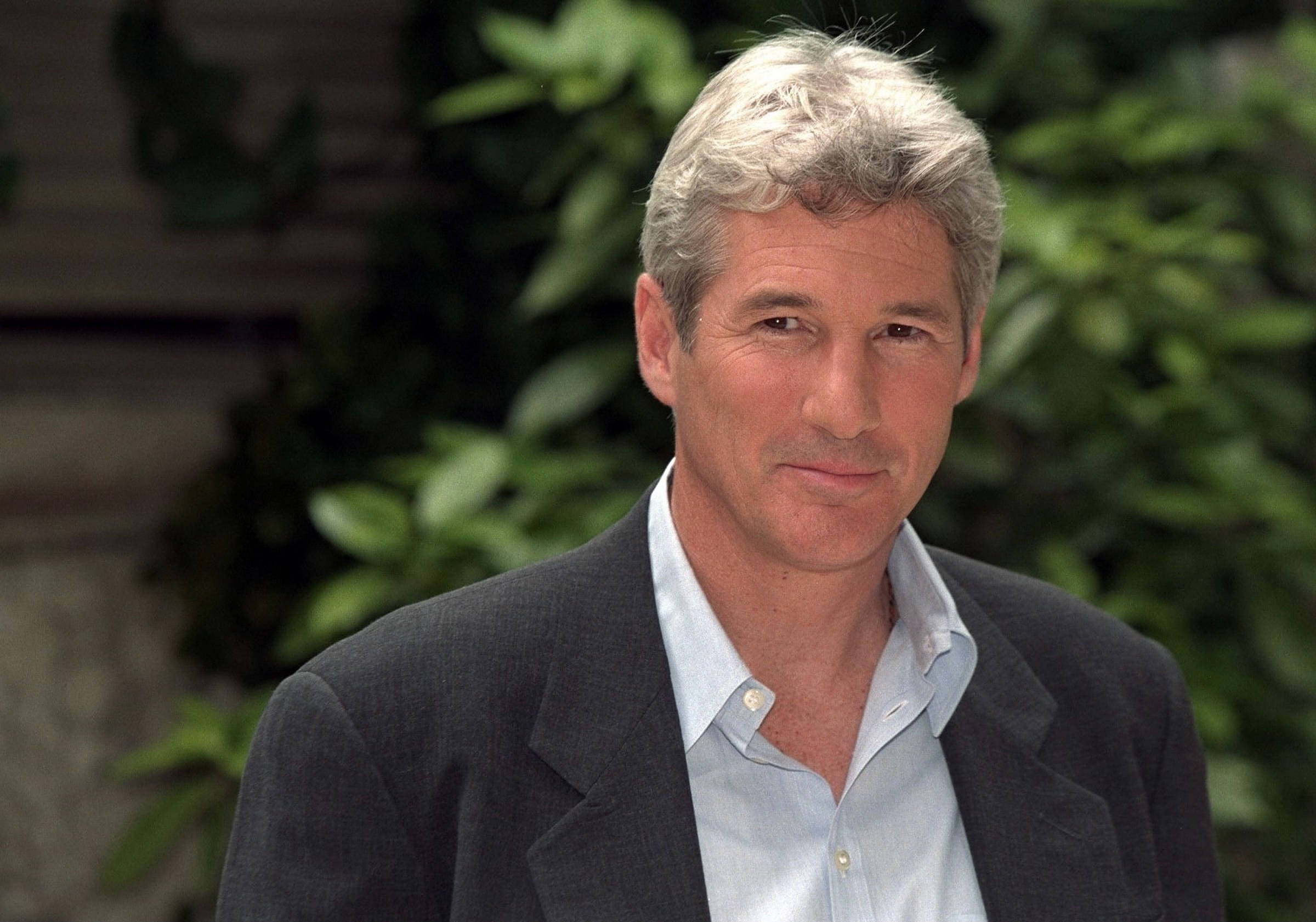 Richard Gere, gray hair, dark blazer, Full HD Desktop Wallpaper