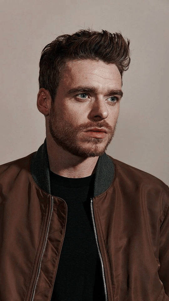 Richard Madden, brown bomber jacket, black shirt, SD Phone Wallpaper