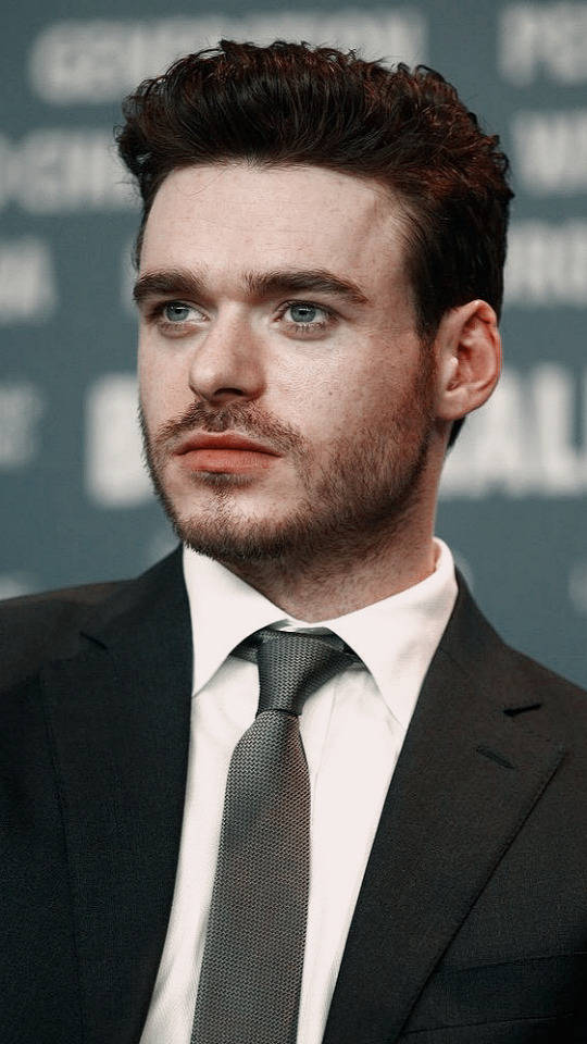 Richard Madden, dark hair, intense blue eyes, SD Phone Wallpaper
