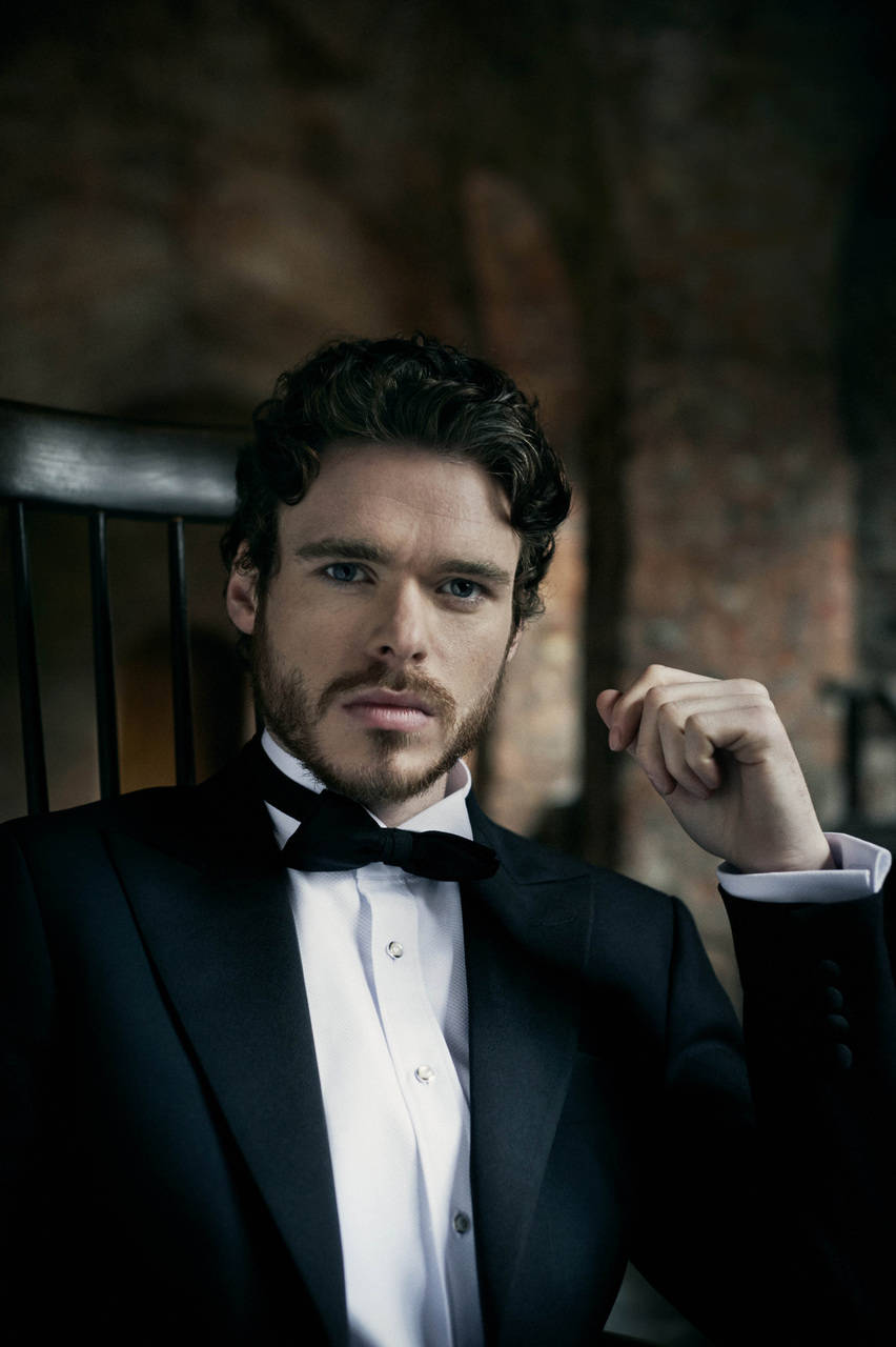 Richard Madden, black tuxedo, bow tie, HD Phone Wallpaper