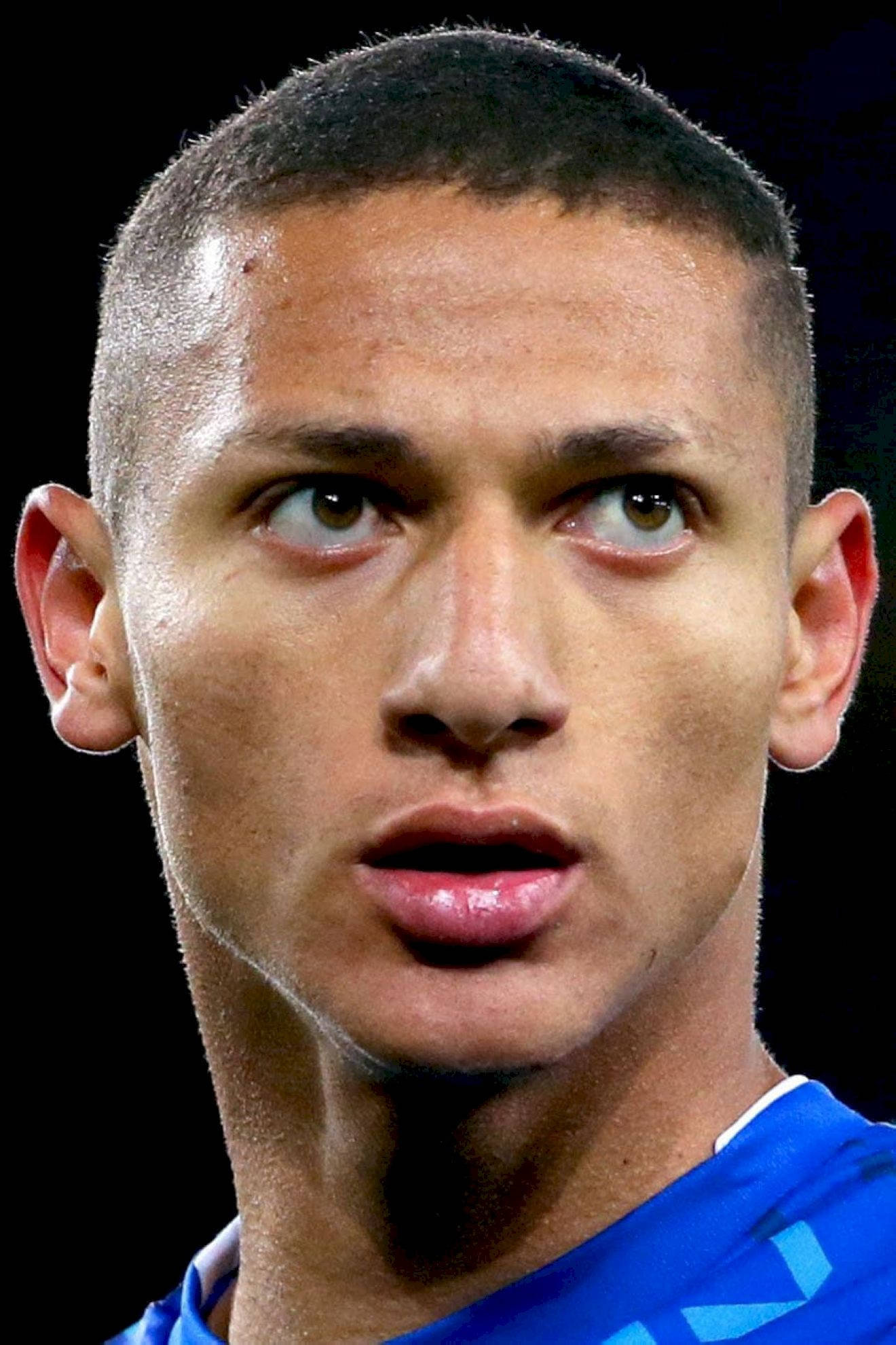 Richarlison De Andrade, blue jersey, black background, Full HD Phone Wallpaper
