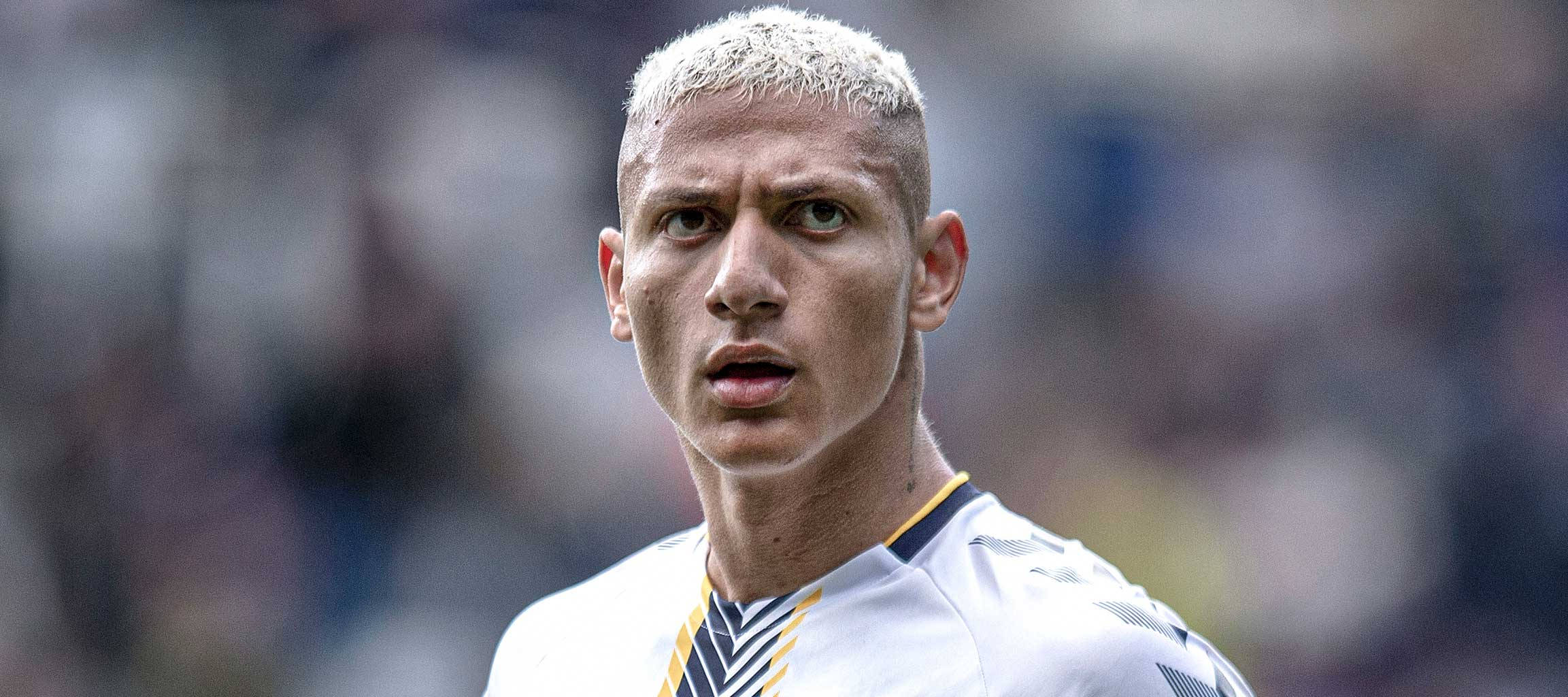 Richarlison De Andrade, bleached blonde hair, white jersey, Full HD Desktop Wallpaper