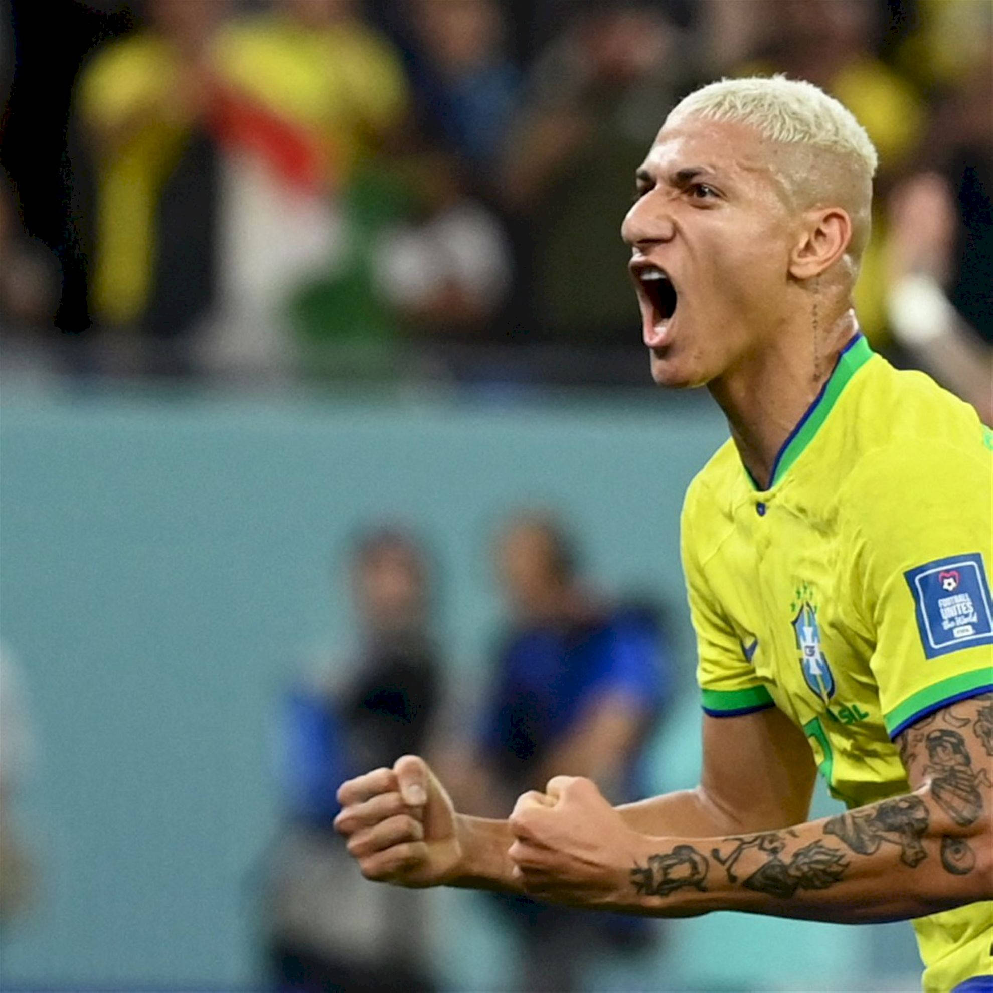 Richarlison De Andrade, bleached hair, tattoos, Full HD Desktop Wallpaper