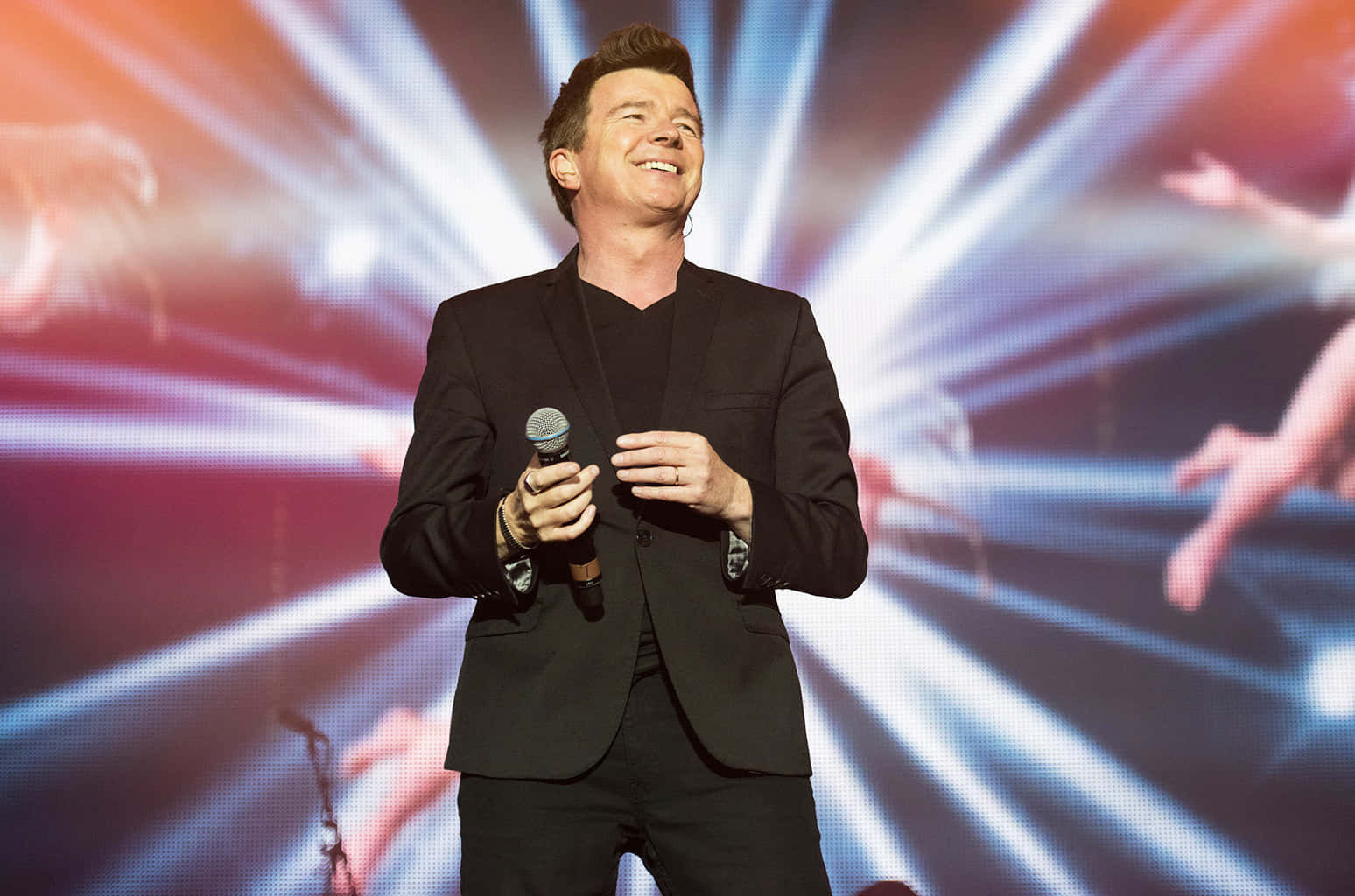 Rick Astley, black suit, microphone, HD Desktop Wallpaper