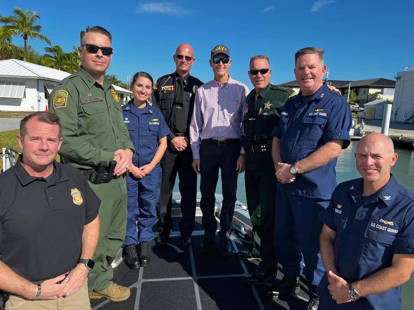 Rick Scott, uniformed officials, civilian, HD Desktop Wallpaper