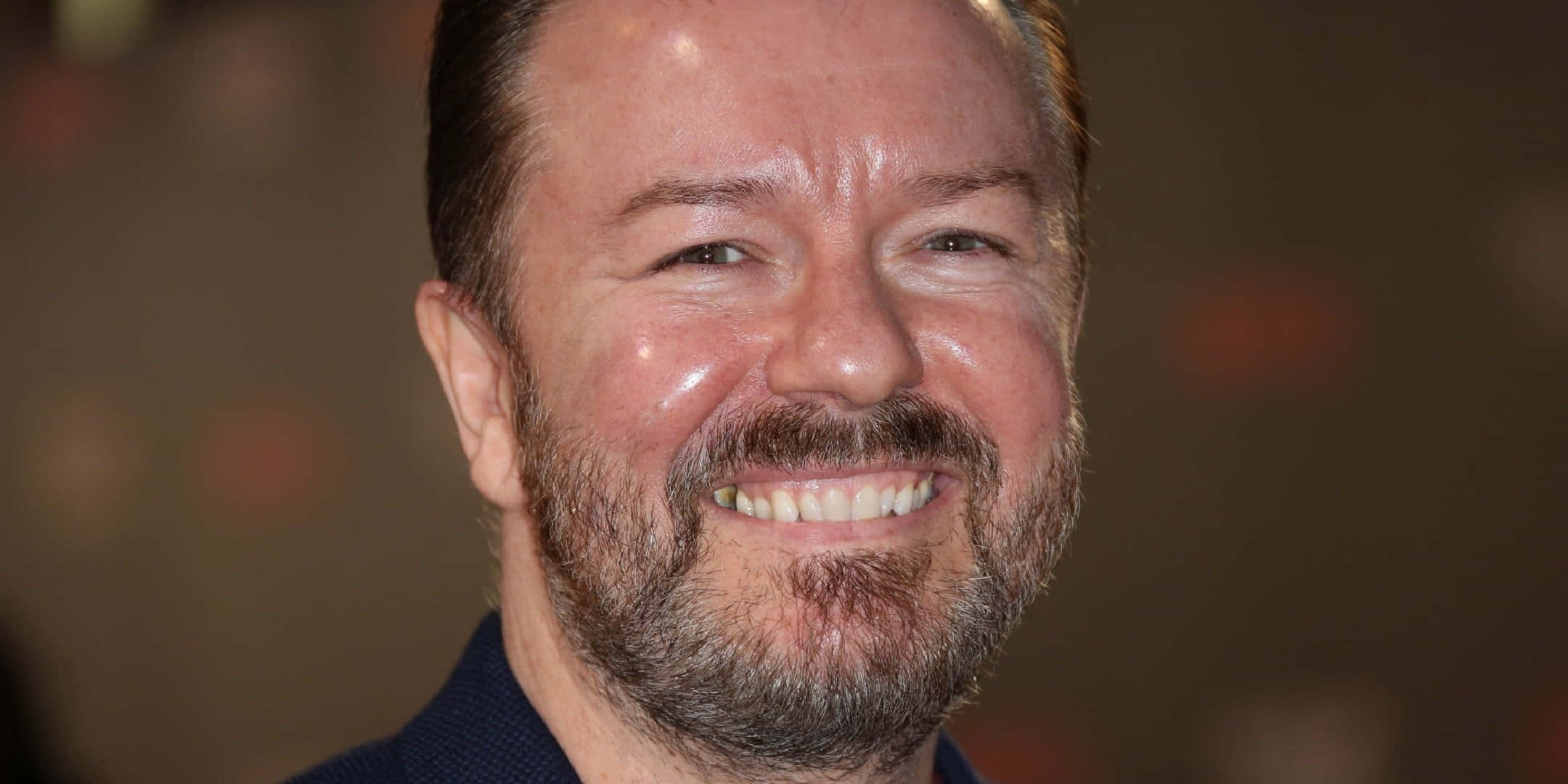 Ricky Gervais, close-up portrait, smiling man, Full HD Desktop Wallpaper