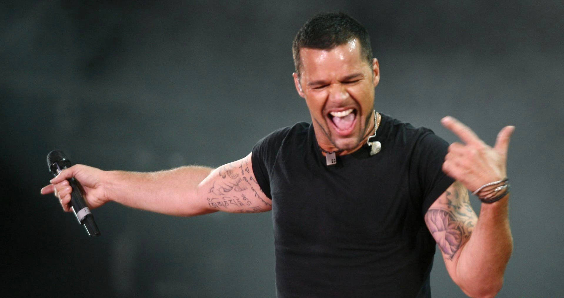 Ricky Martin, male singer, tattoos, HD Desktop Wallpaper